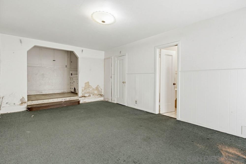 Detail Gallery Image 27 of 41 For 2421  Brant Street, San Diego,  CA 92101 - 3 Beds | 3/1 Baths