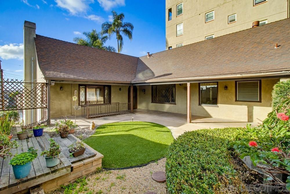 Detail Gallery Image 36 of 41 For 2421  Brant Street, San Diego,  CA 92101 - 3 Beds | 3/1 Baths