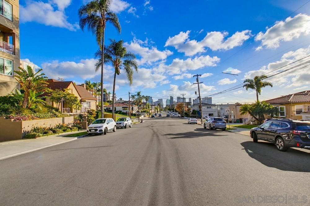 Detail Gallery Image 39 of 41 For 2421  Brant Street, San Diego,  CA 92101 - 3 Beds | 3/1 Baths