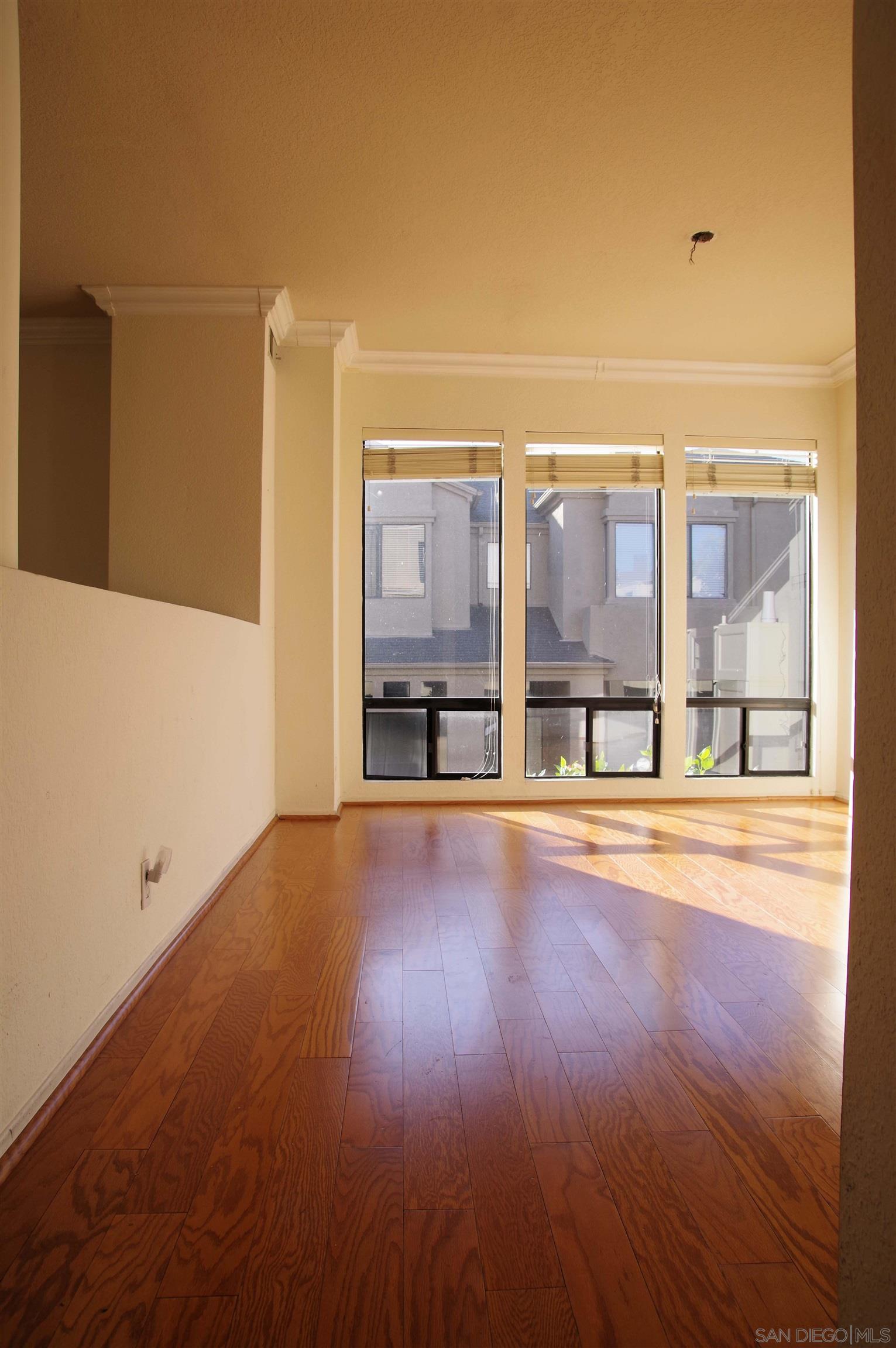 Detail Gallery Image 15 of 56 For 4385  Nobel Dr  90, San Diego,  CA 92122 - 3 Beds | 2/1 Baths