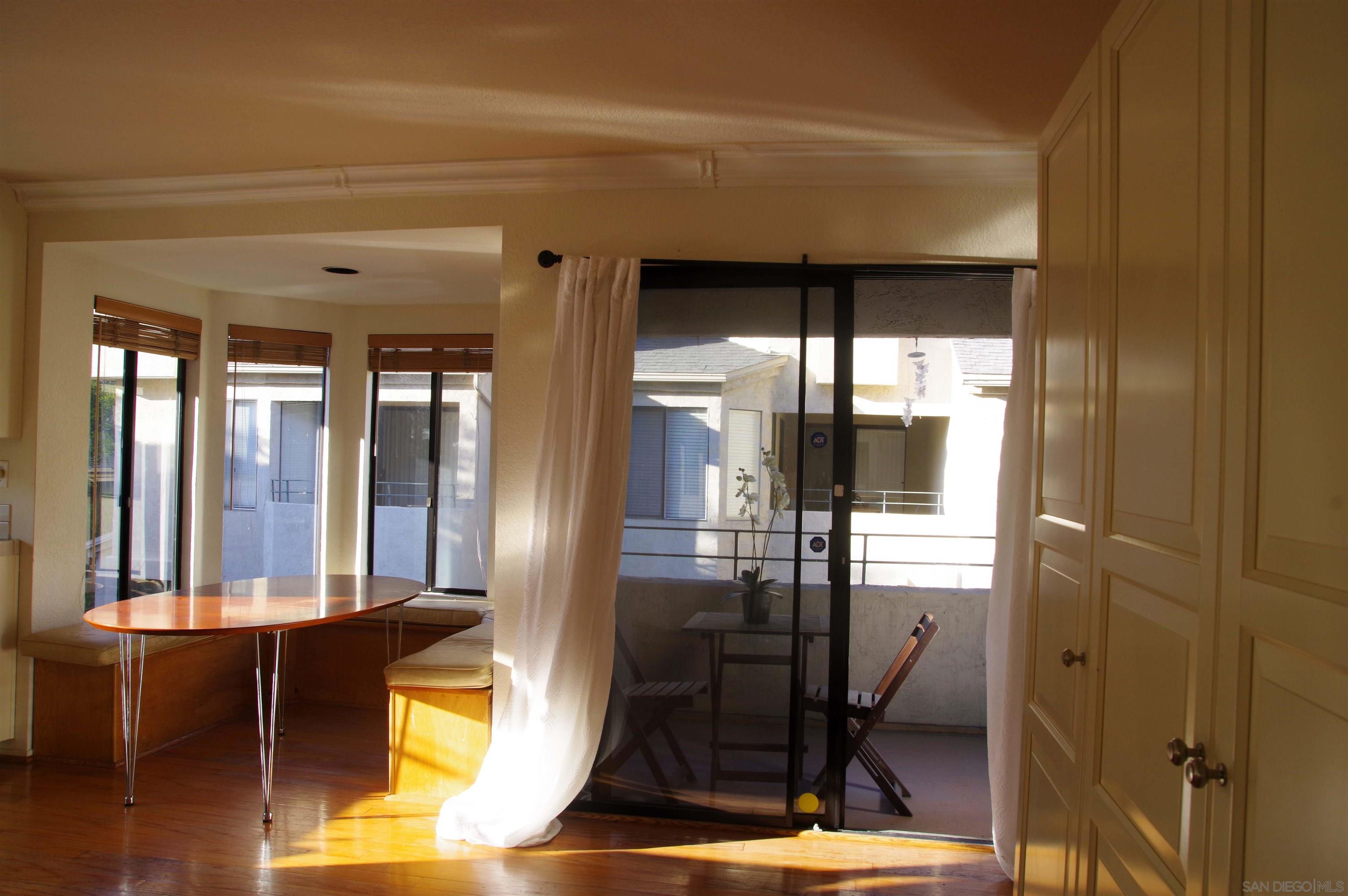 Detail Gallery Image 22 of 56 For 4385  Nobel Dr  90, San Diego,  CA 92122 - 3 Beds | 2/1 Baths