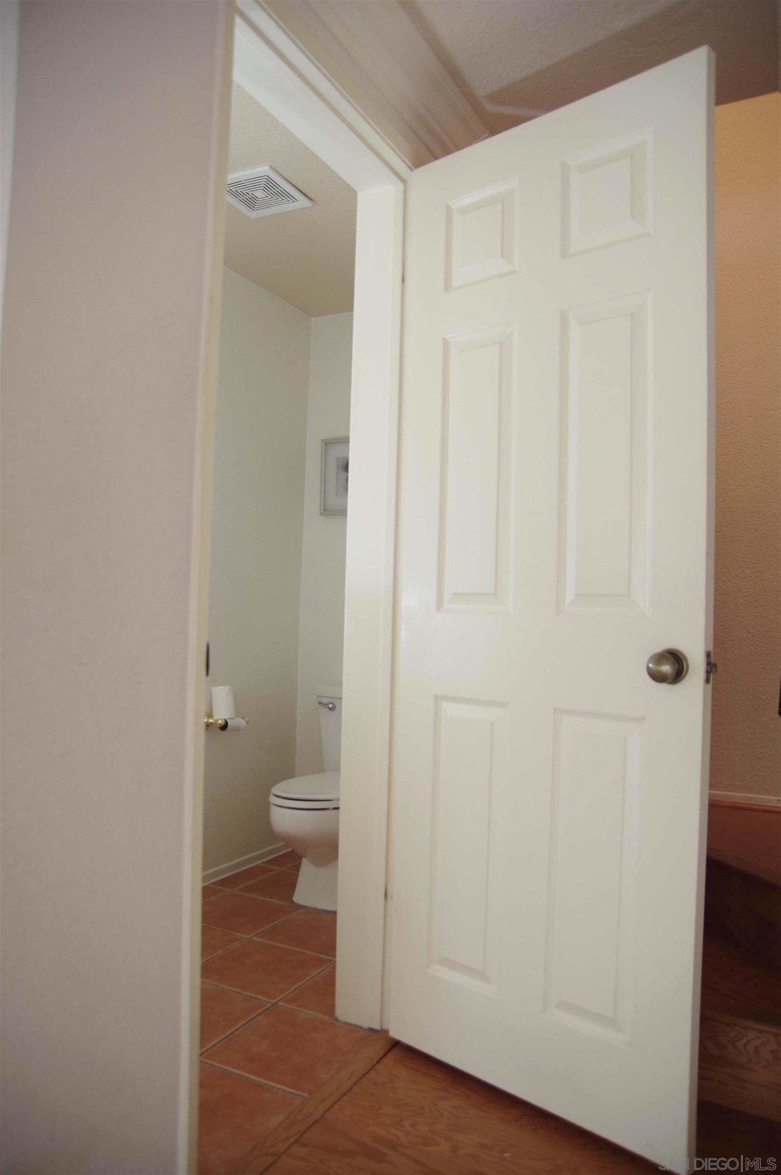 Detail Gallery Image 33 of 56 For 4385  Nobel Dr  90, San Diego,  CA 92122 - 3 Beds | 2/1 Baths