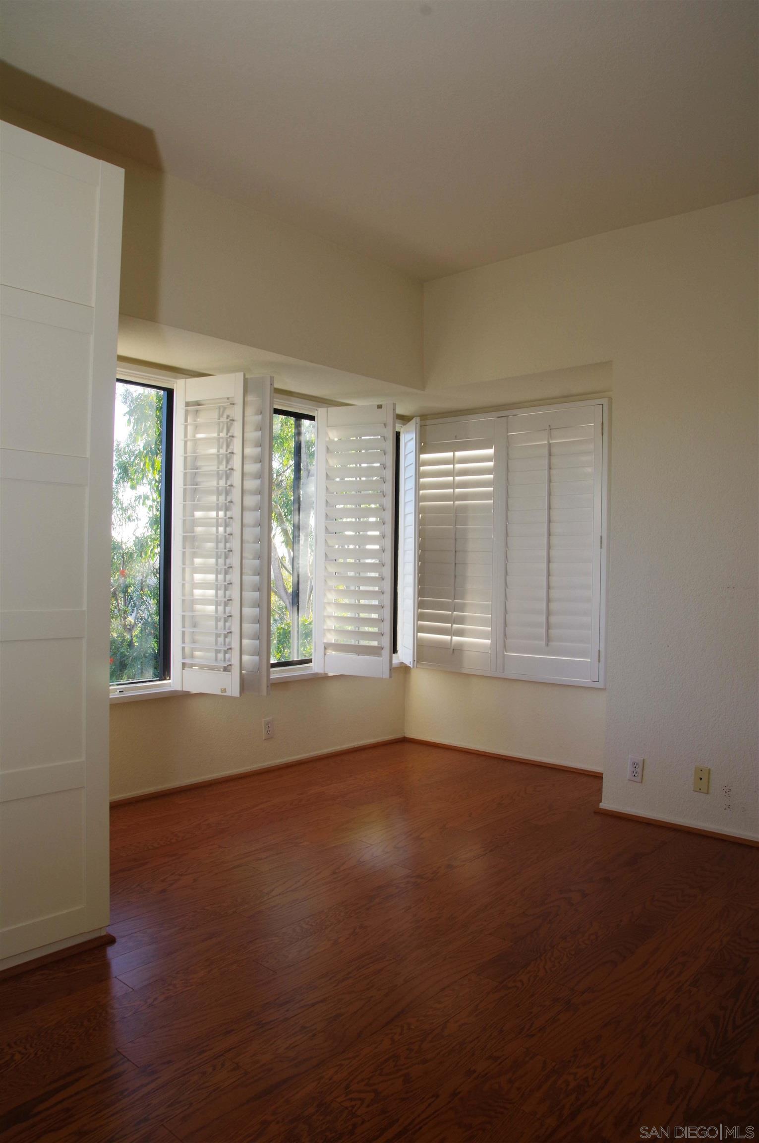 Detail Gallery Image 48 of 56 For 4385  Nobel Dr  90, San Diego,  CA 92122 - 3 Beds | 2/1 Baths