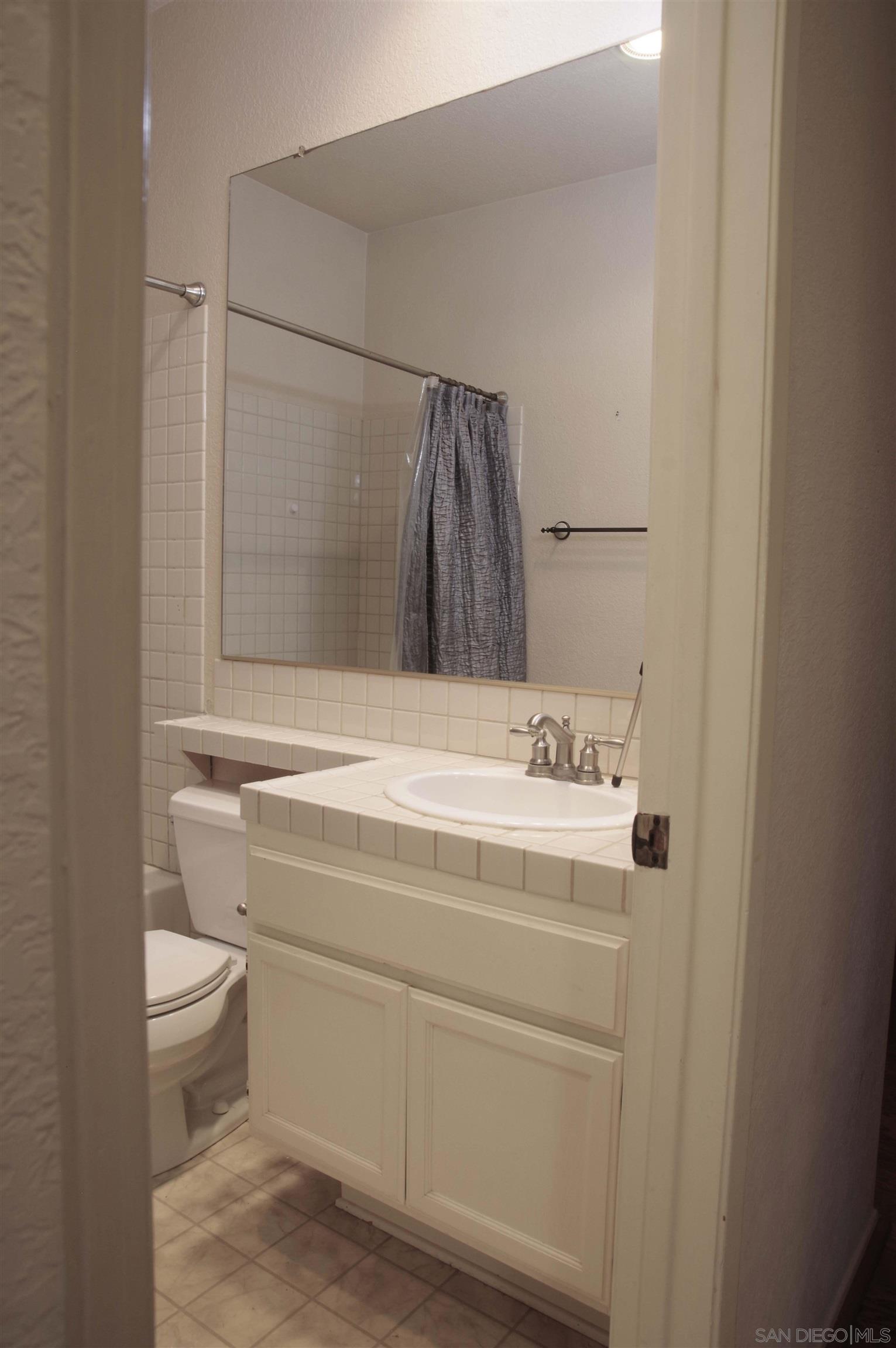 Detail Gallery Image 50 of 56 For 4385  Nobel Dr  90, San Diego,  CA 92122 - 3 Beds | 2/1 Baths