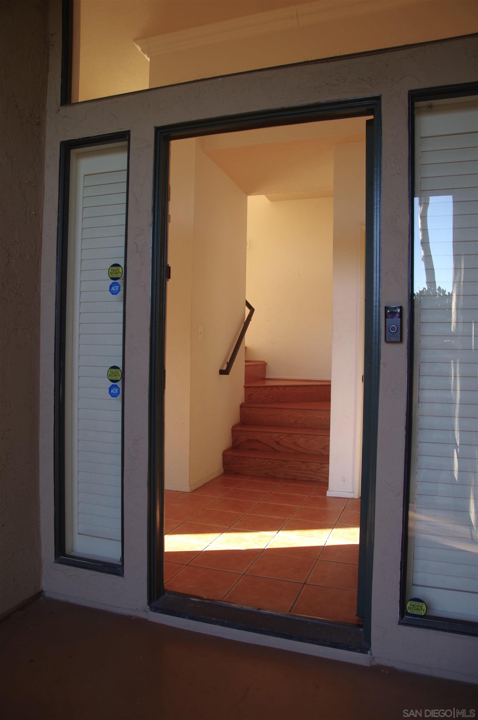 Detail Gallery Image 7 of 56 For 4385  Nobel Dr  90, San Diego,  CA 92122 - 3 Beds | 2/1 Baths