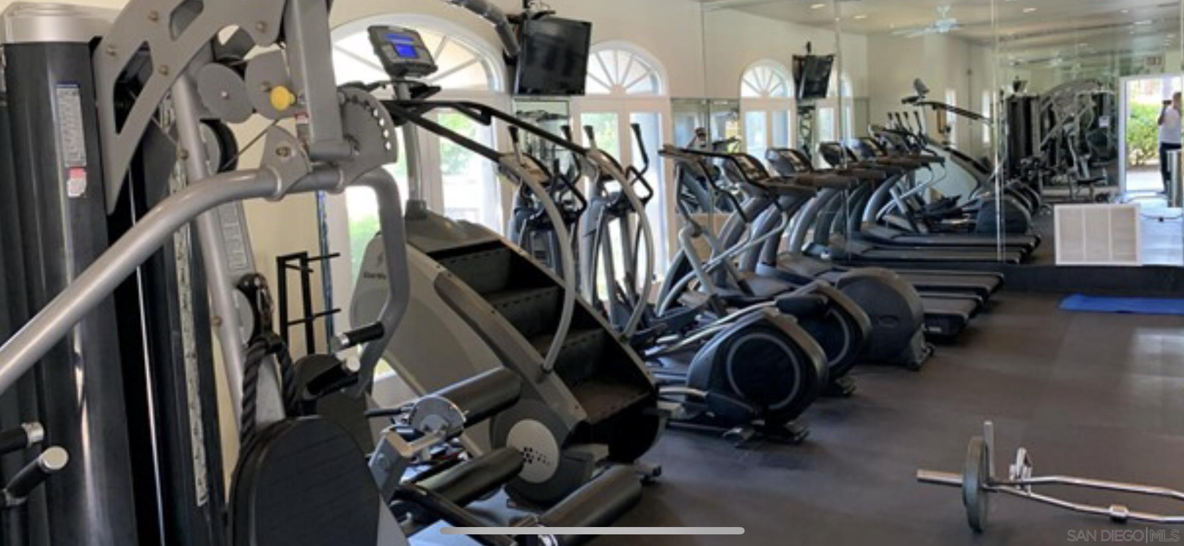 Detail Gallery Image 19 of 19 For 5514  Caminito Exquisito, San Diego,  CA 92130 - 4 Beds | 3 Baths