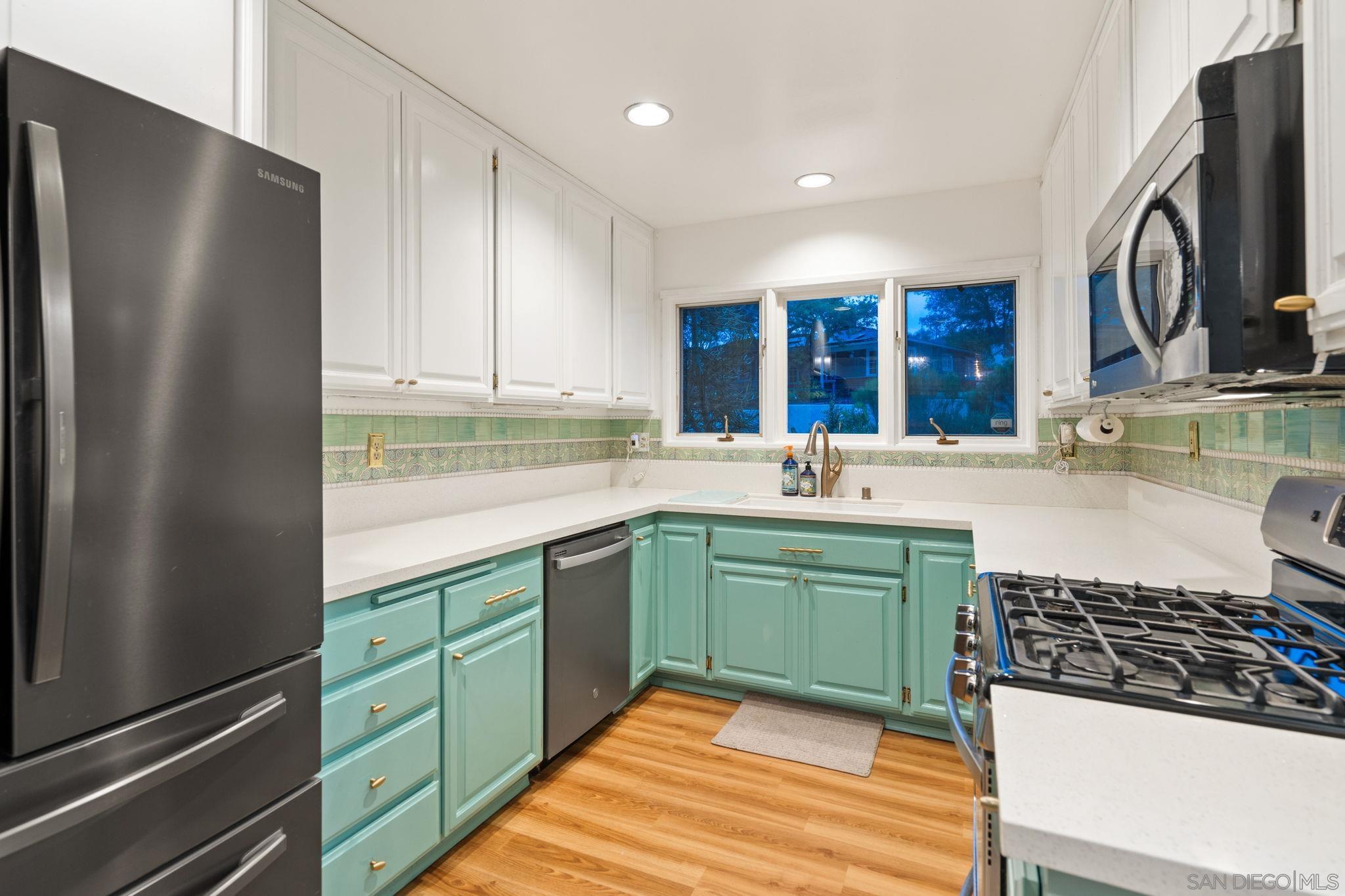 Detail Gallery Image 19 of 65 For 4413  Upland St, La Mesa,  CA 91941 - 4 Beds | 2/1 Baths