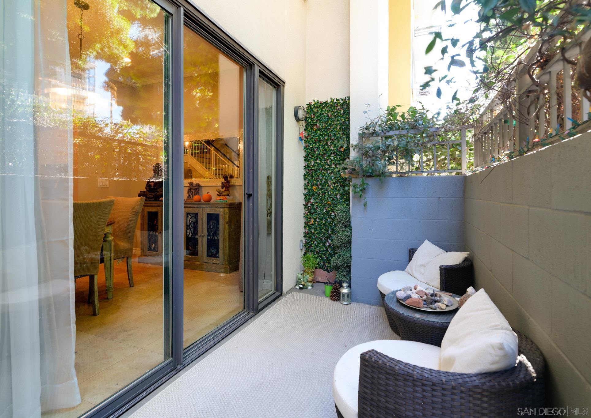 Detail Gallery Image 12 of 40 For 1277  Kettner Blvd  #102,  San Diego,  CA 92101 - 2 Beds | 2/1 Baths