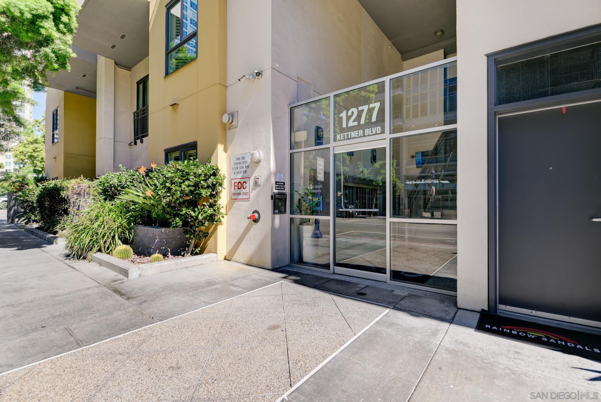 Detail Gallery Image 22 of 40 For 1277  Kettner Blvd  #102,  San Diego,  CA 92101 - 2 Beds | 2/1 Baths