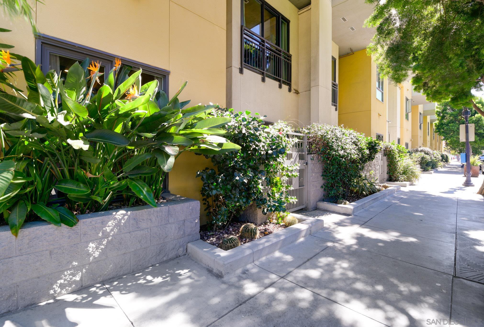 Detail Gallery Image 25 of 40 For 1277  Kettner Blvd  #102,  San Diego,  CA 92101 - 2 Beds | 2/1 Baths