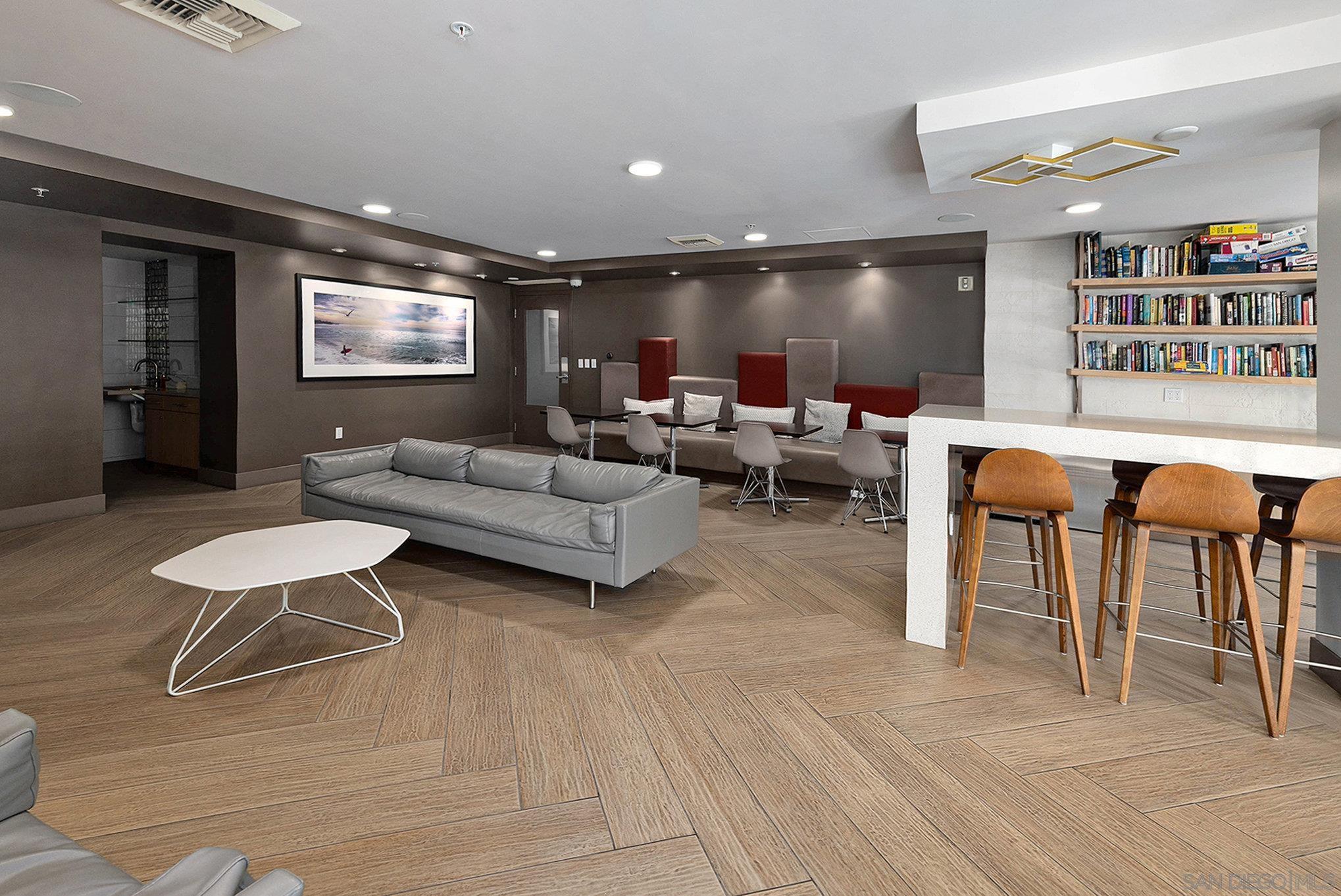 Detail Gallery Image 32 of 40 For 1277  Kettner Blvd  #102,  San Diego,  CA 92101 - 2 Beds | 2/1 Baths