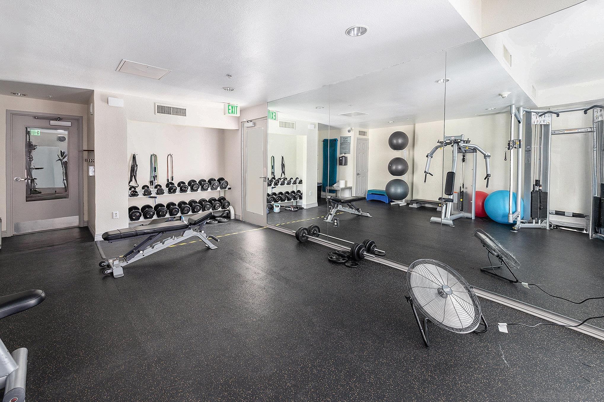 Detail Gallery Image 36 of 40 For 1277  Kettner Blvd  #102,  San Diego,  CA 92101 - 2 Beds | 2/1 Baths