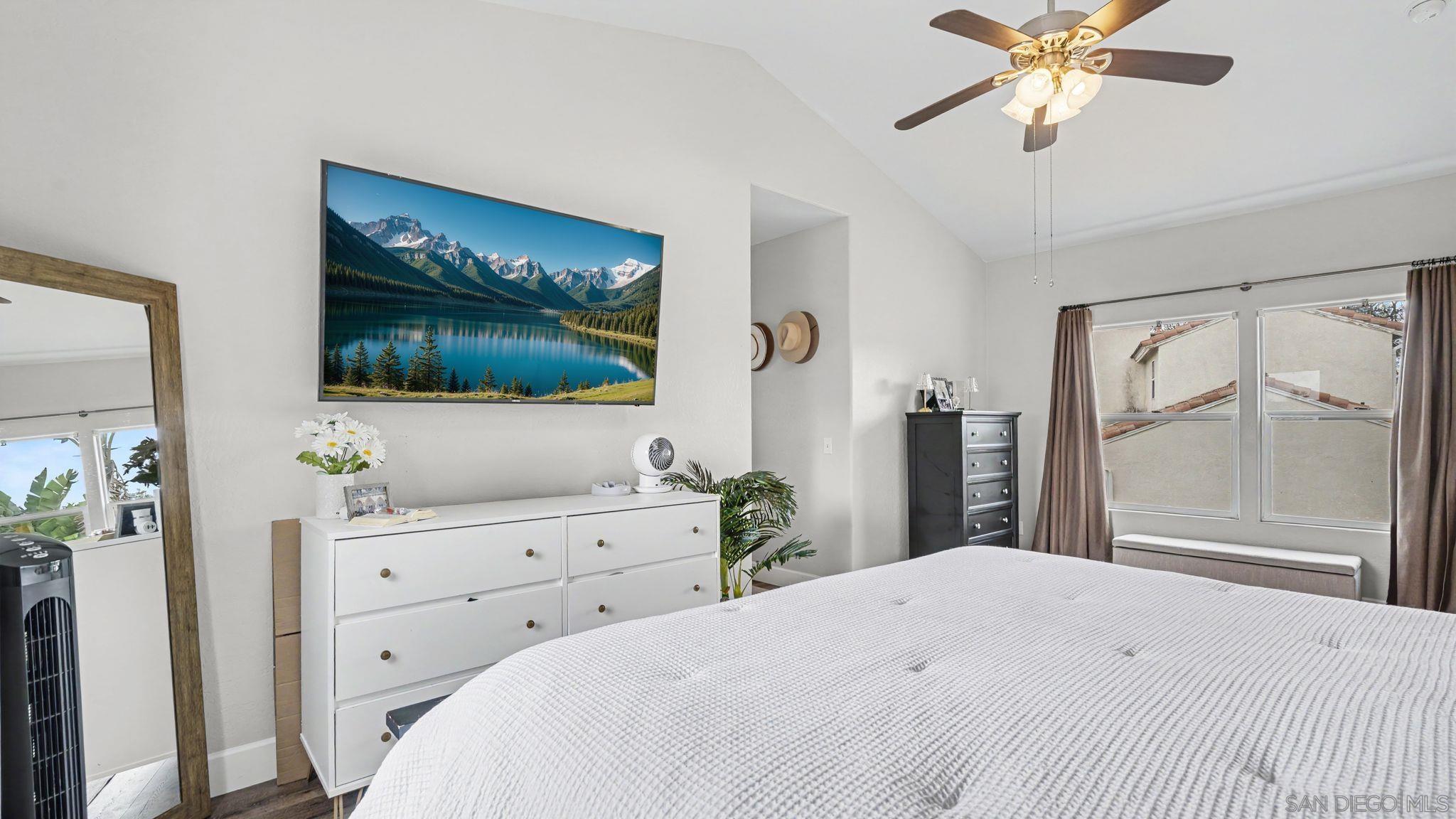 Detail Gallery Image 19 of 47 For 2042  Cherokee Lane, Escondido,  CA 92026 - 5 Beds | 2/1 Baths