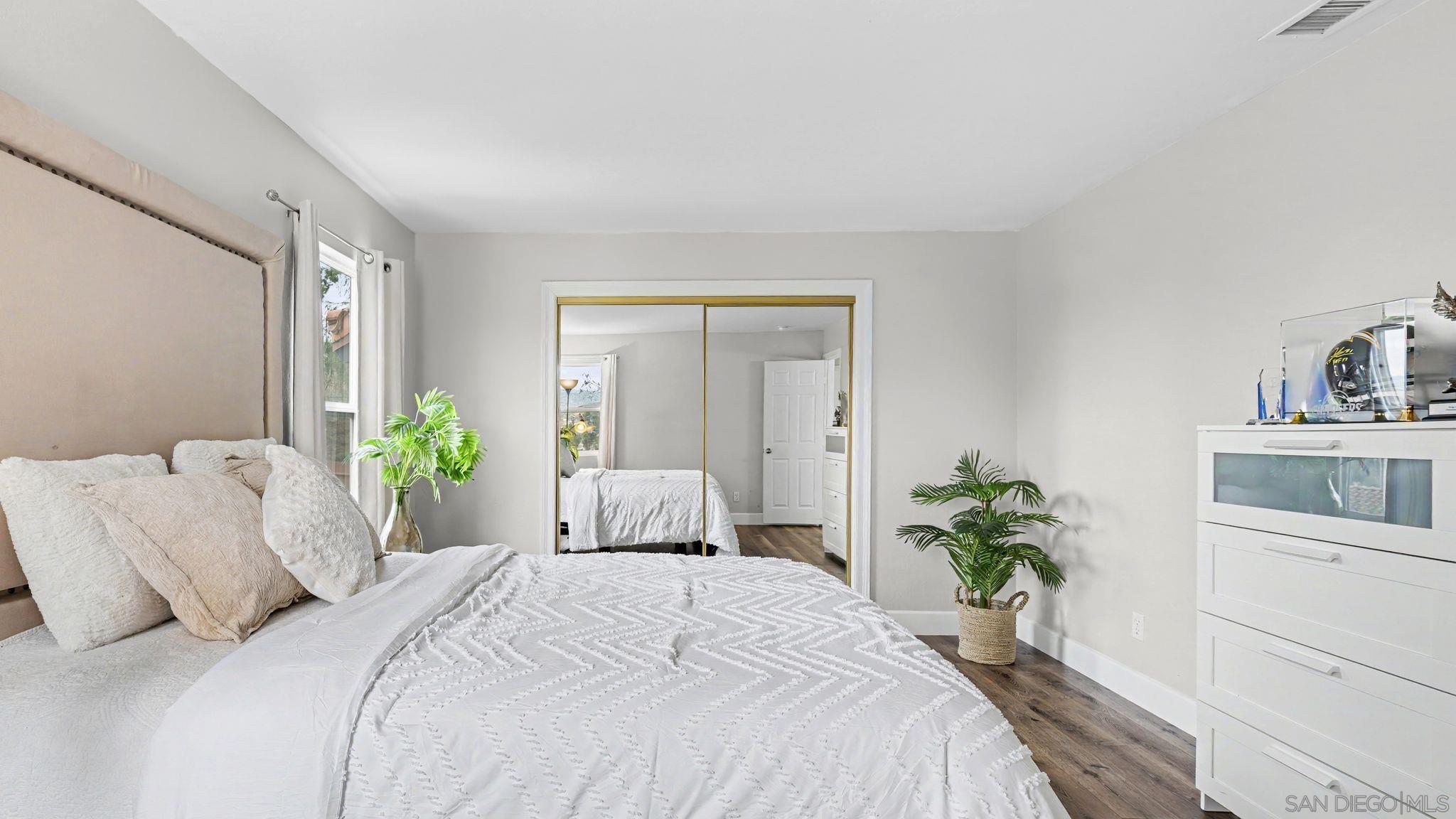 Detail Gallery Image 29 of 47 For 2042  Cherokee Lane, Escondido,  CA 92026 - 5 Beds | 2/1 Baths