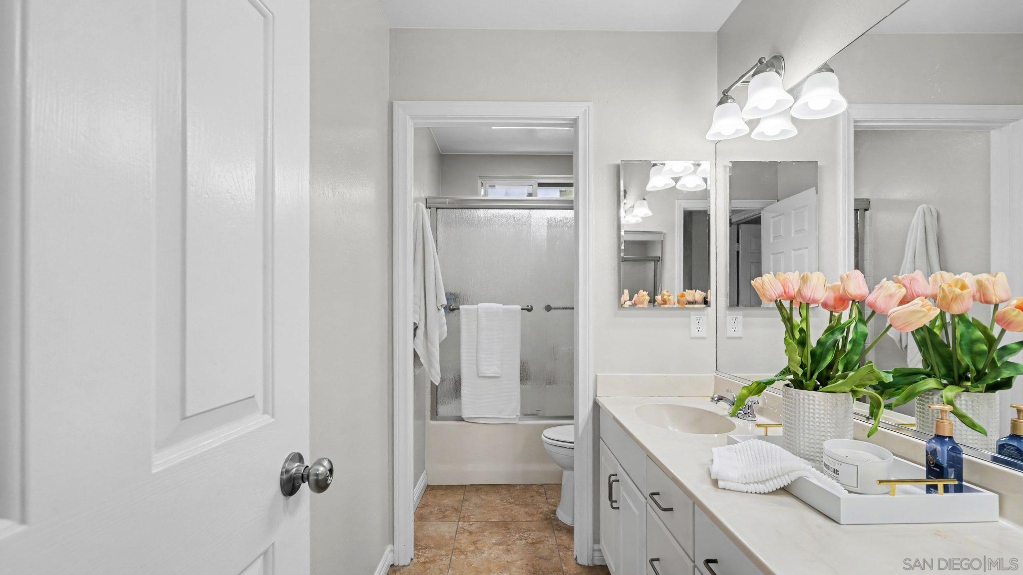 Detail Gallery Image 34 of 47 For 2042  Cherokee Lane, Escondido,  CA 92026 - 5 Beds | 2/1 Baths