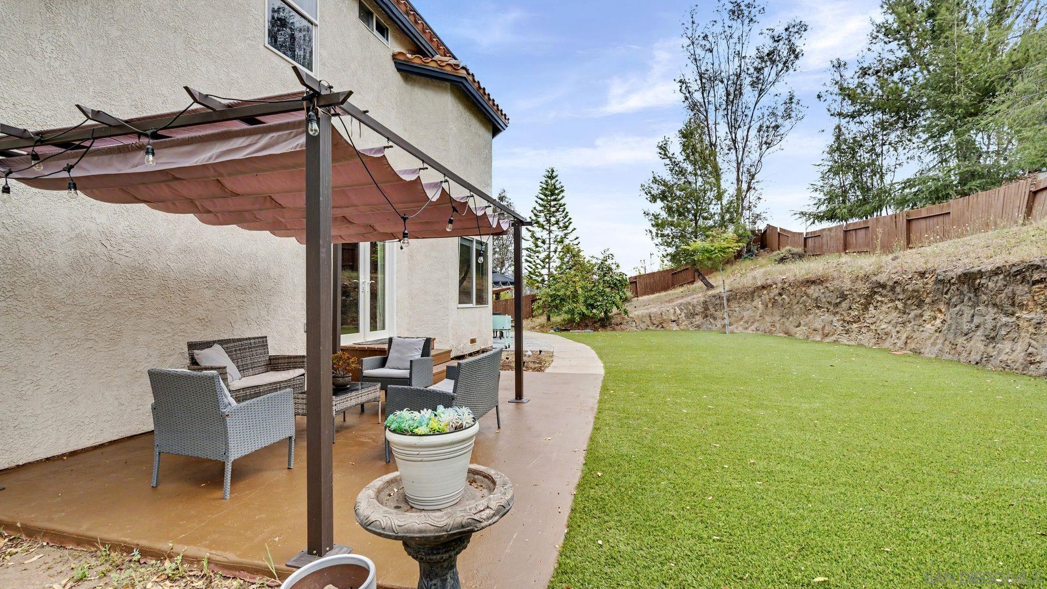 Detail Gallery Image 42 of 47 For 2042  Cherokee Lane, Escondido,  CA 92026 - 5 Beds | 2/1 Baths