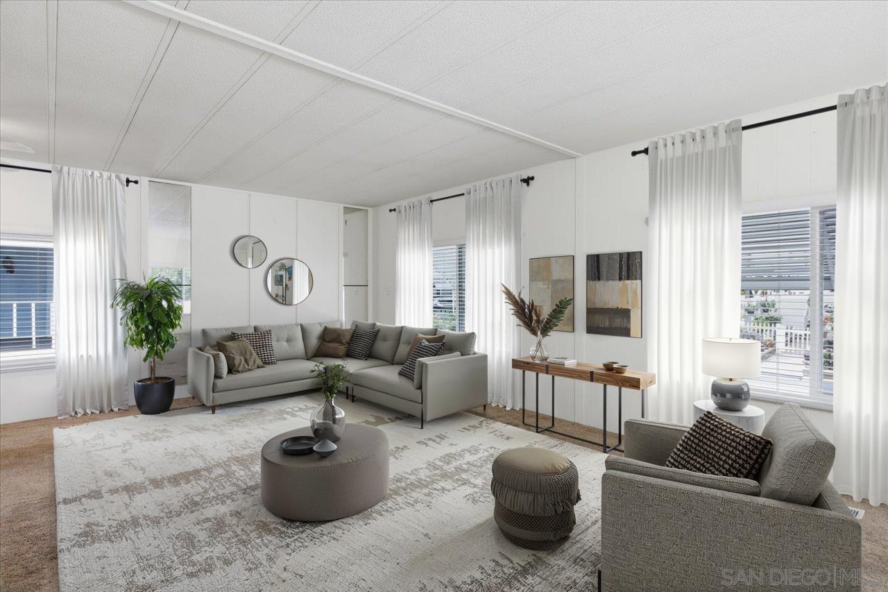 Detail Gallery Image 5 of 44 For 7026  San Bartolo Street  #18,  Carlsbad,  CA 92011 - 2 Beds | 2 Baths