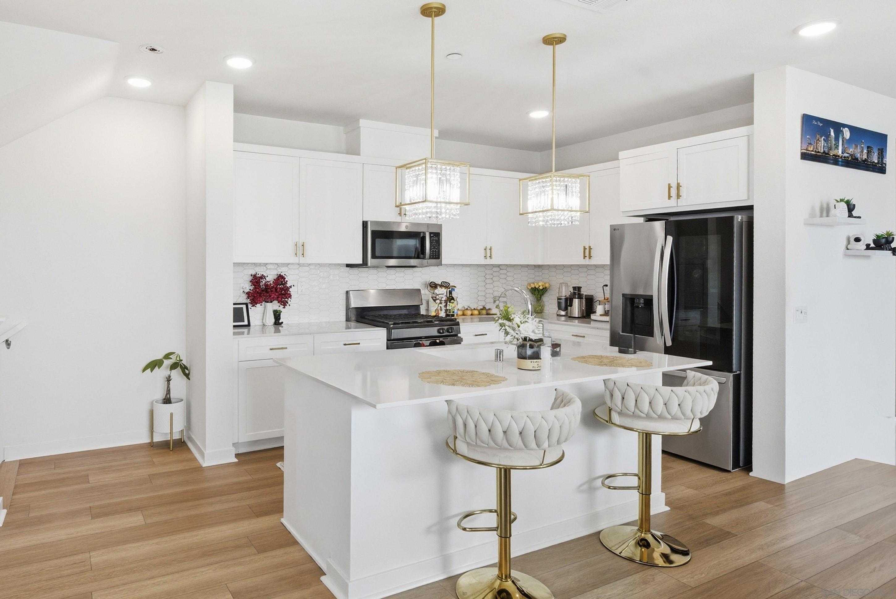 Detail Gallery Image 12 of 43 For 5212  Sunset Wave Dr.  #74,  San Diego,  CA 92154 - 2 Beds | 2/1 Baths