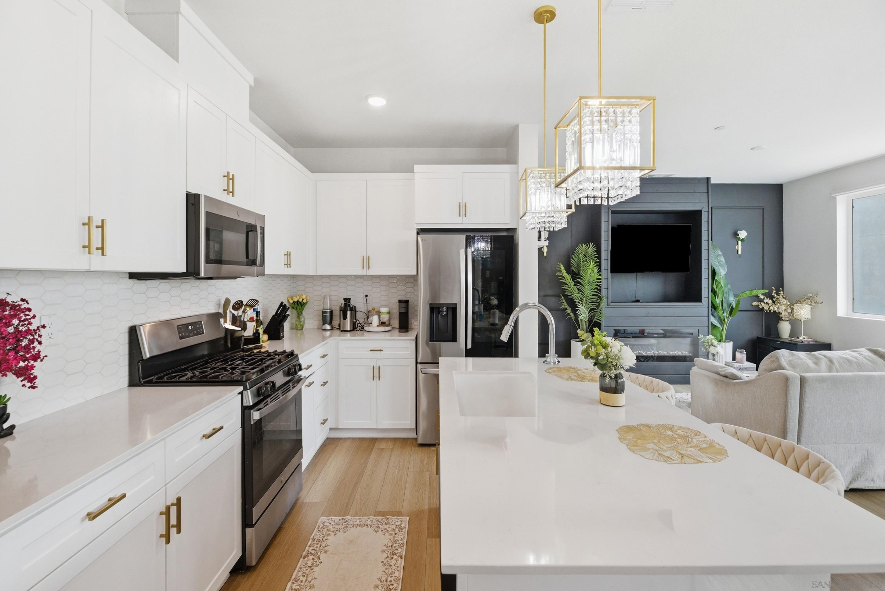 Detail Gallery Image 16 of 43 For 5212  Sunset Wave Dr.  #74,  San Diego,  CA 92154 - 2 Beds | 2/1 Baths