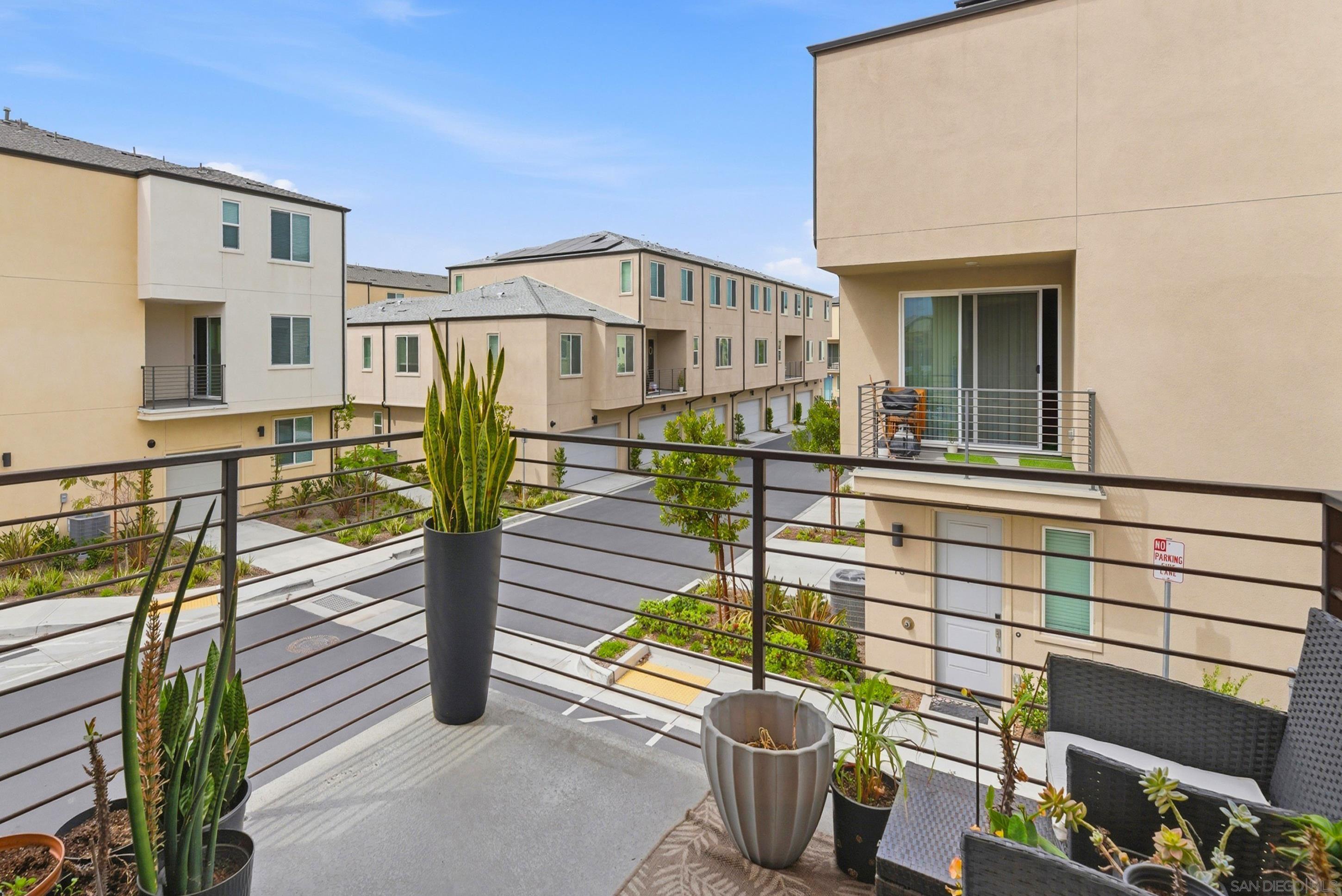 Detail Gallery Image 17 of 43 For 5212  Sunset Wave Dr.  #74,  San Diego,  CA 92154 - 2 Beds | 2/1 Baths