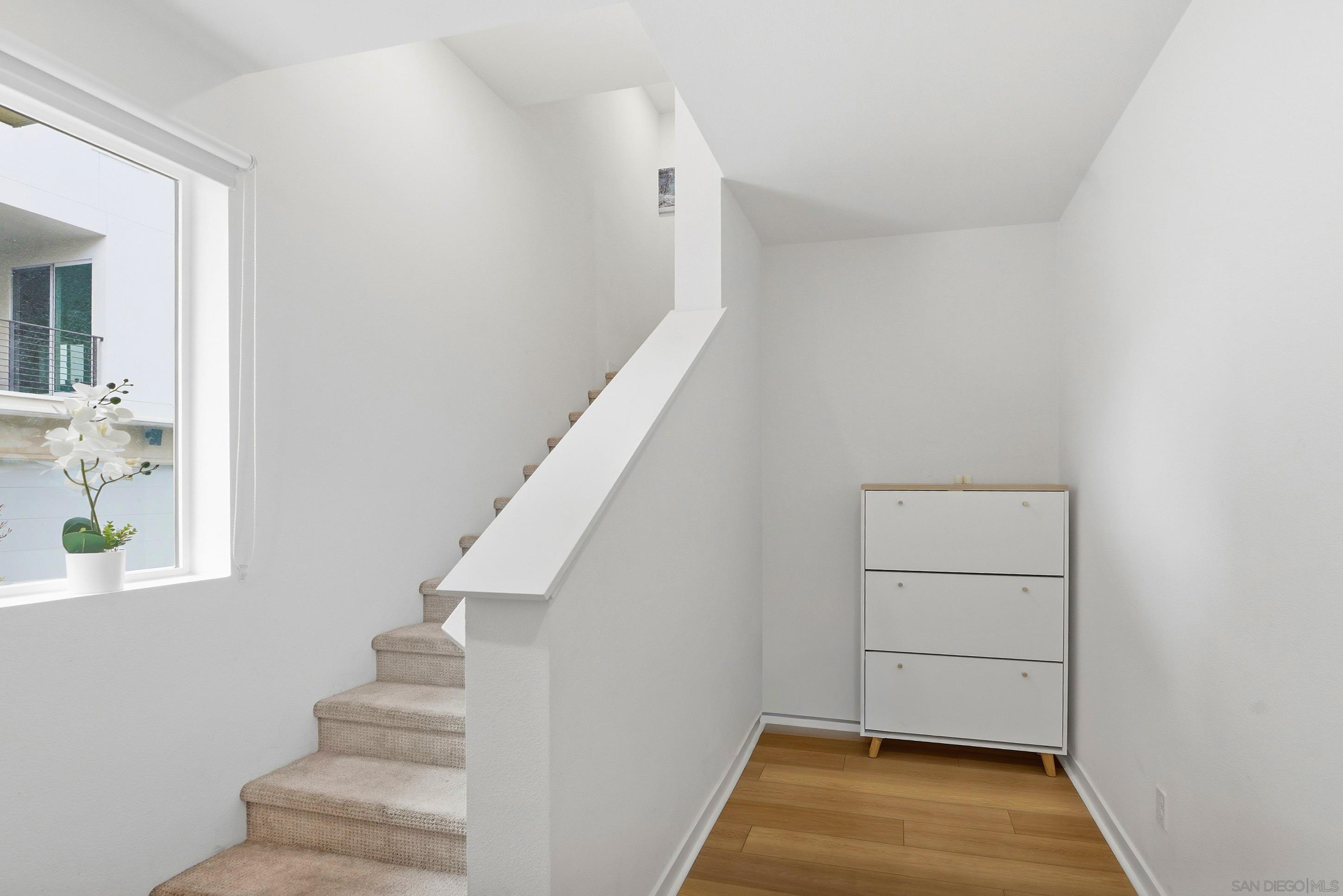 Detail Gallery Image 3 of 43 For 5212  Sunset Wave Dr.  #74,  San Diego,  CA 92154 - 2 Beds | 2/1 Baths