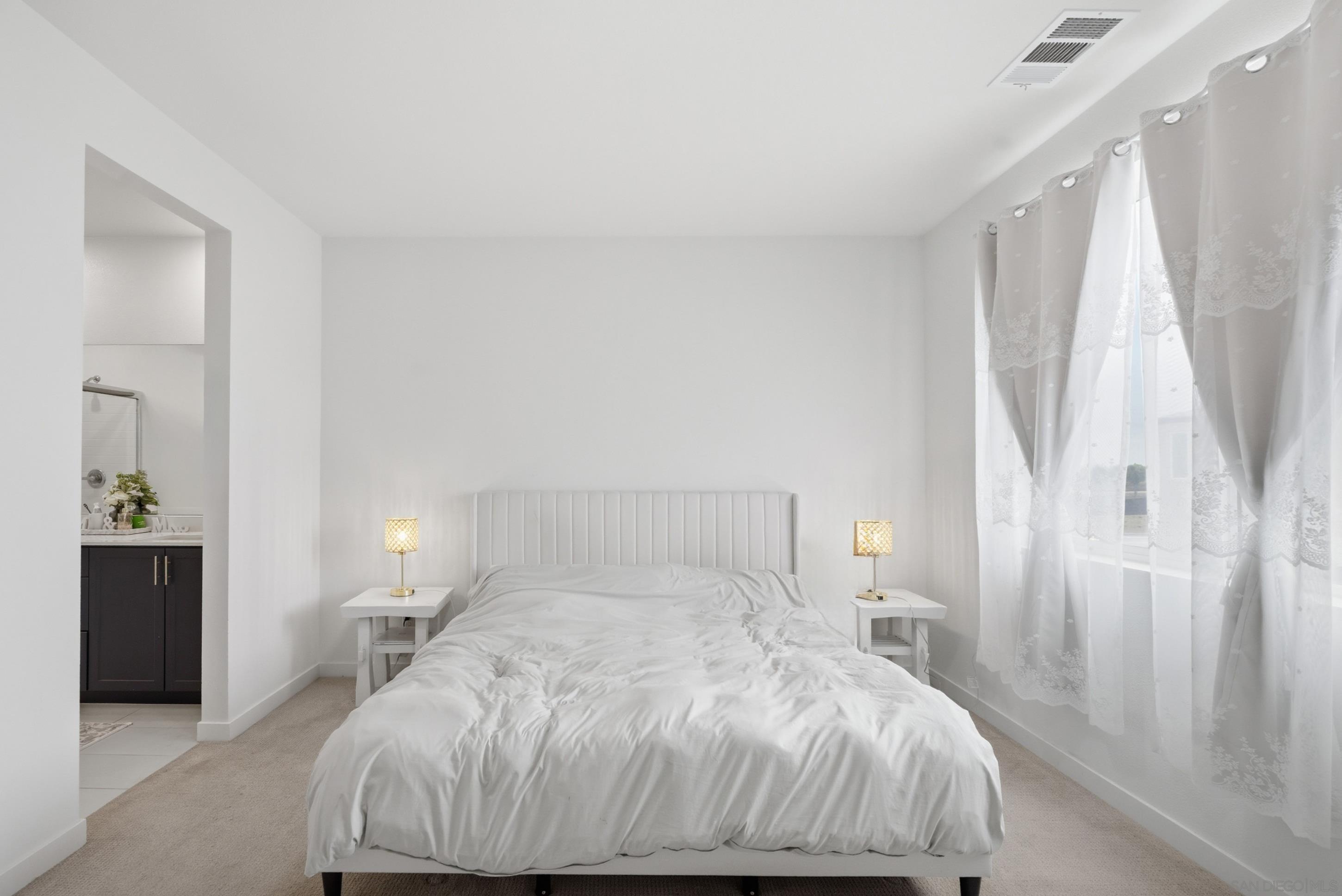 Detail Gallery Image 21 of 43 For 5212  Sunset Wave Dr.  #74,  San Diego,  CA 92154 - 2 Beds | 2/1 Baths