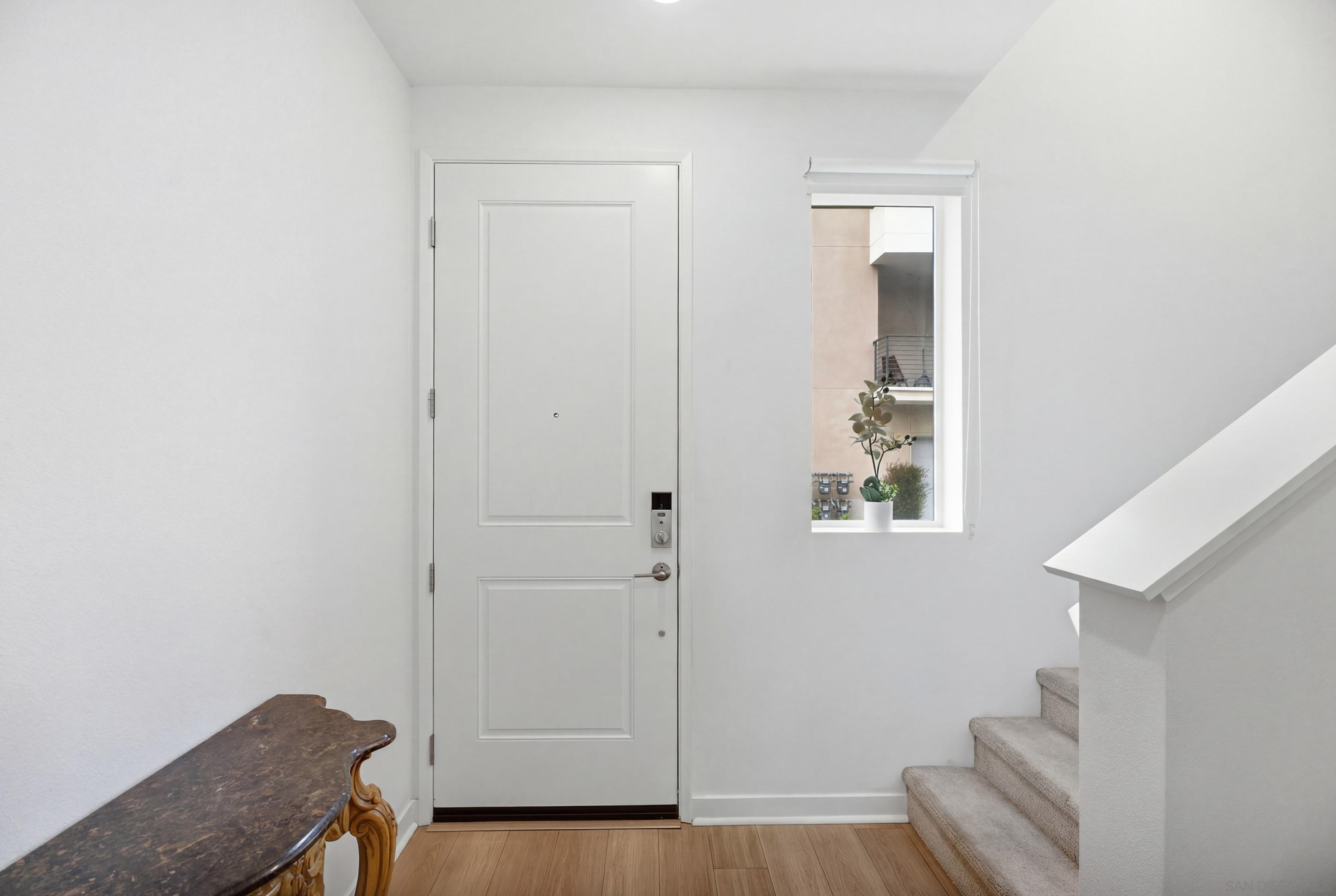 Detail Gallery Image 4 of 43 For 5212  Sunset Wave Dr.  #74,  San Diego,  CA 92154 - 2 Beds | 2/1 Baths