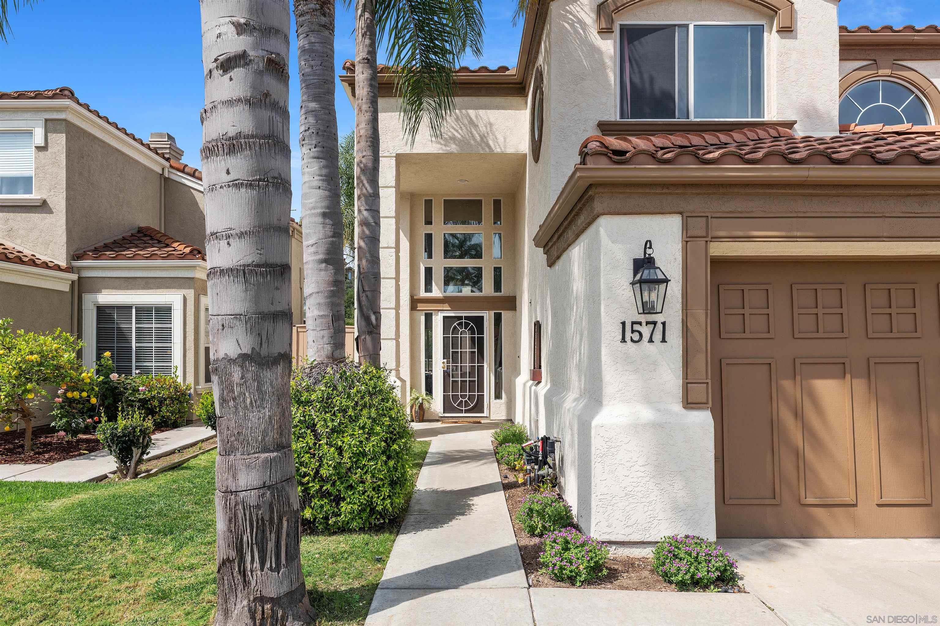 Detail Gallery Image 3 of 44 For 1571  Corte Daniel, Oceanside,  CA 92056 - 4 Beds | 2/1 Baths