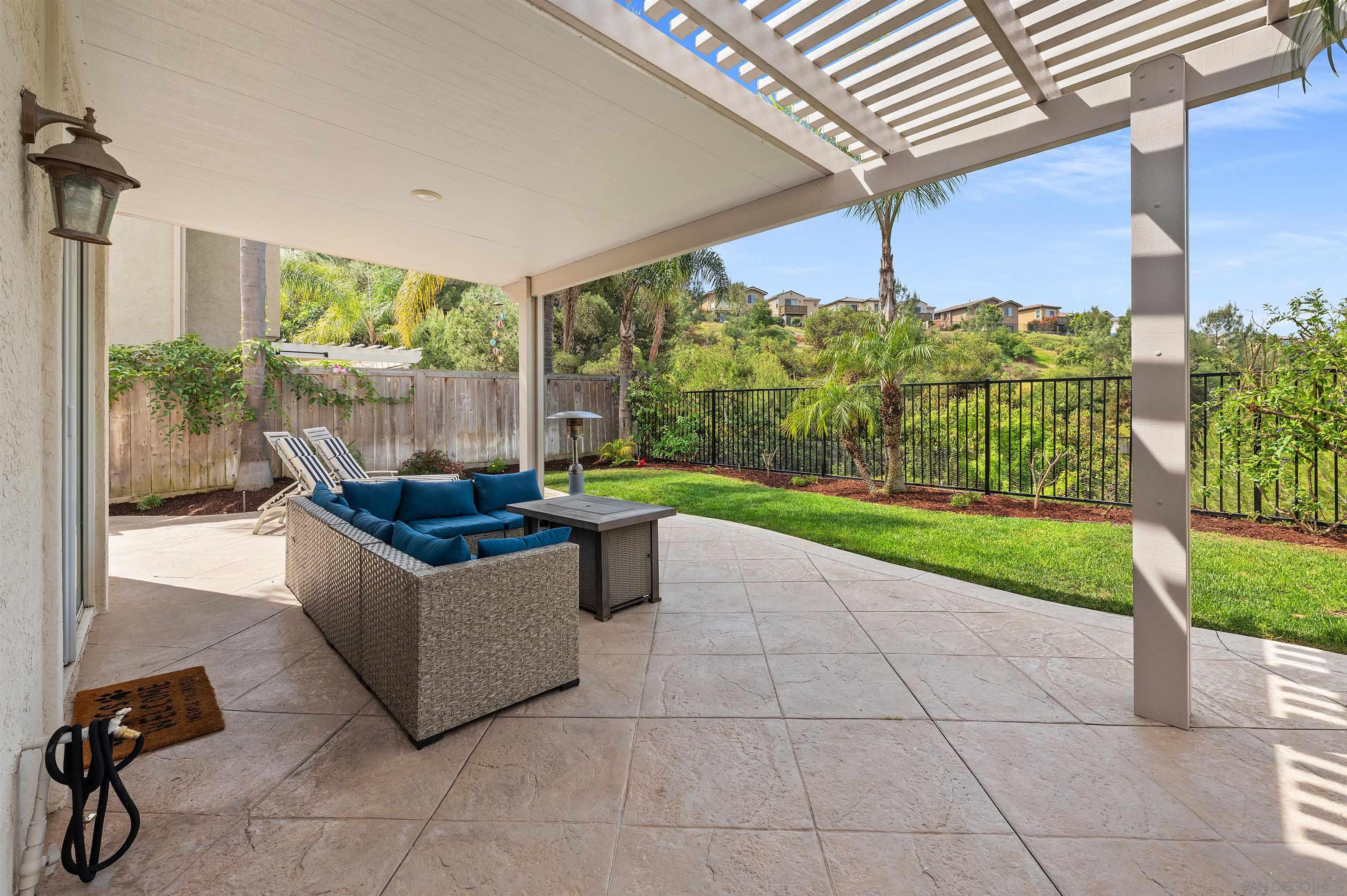 Detail Gallery Image 23 of 44 For 1571  Corte Daniel, Oceanside,  CA 92056 - 4 Beds | 2/1 Baths