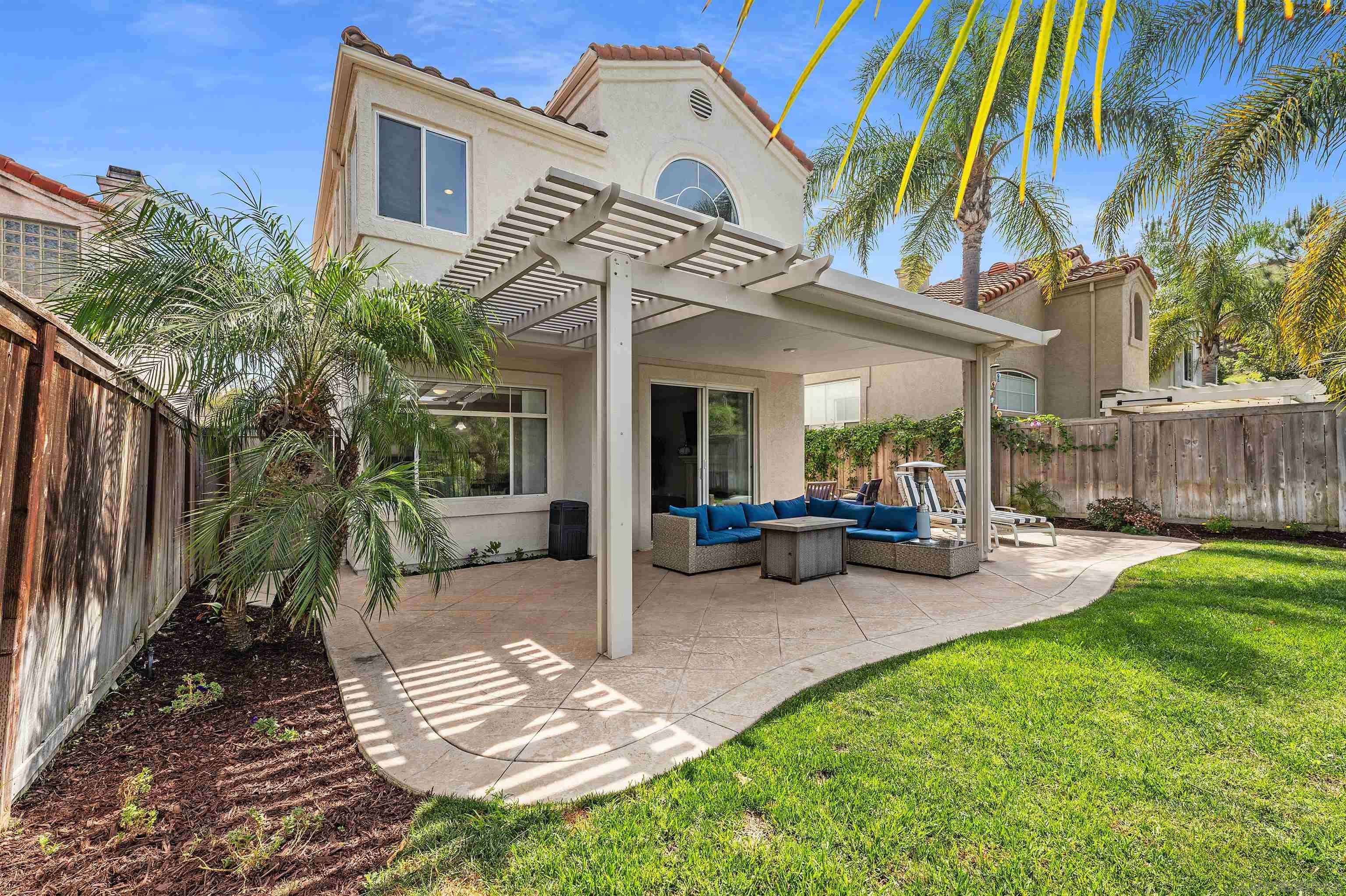 Detail Gallery Image 25 of 44 For 1571  Corte Daniel, Oceanside,  CA 92056 - 4 Beds | 2/1 Baths