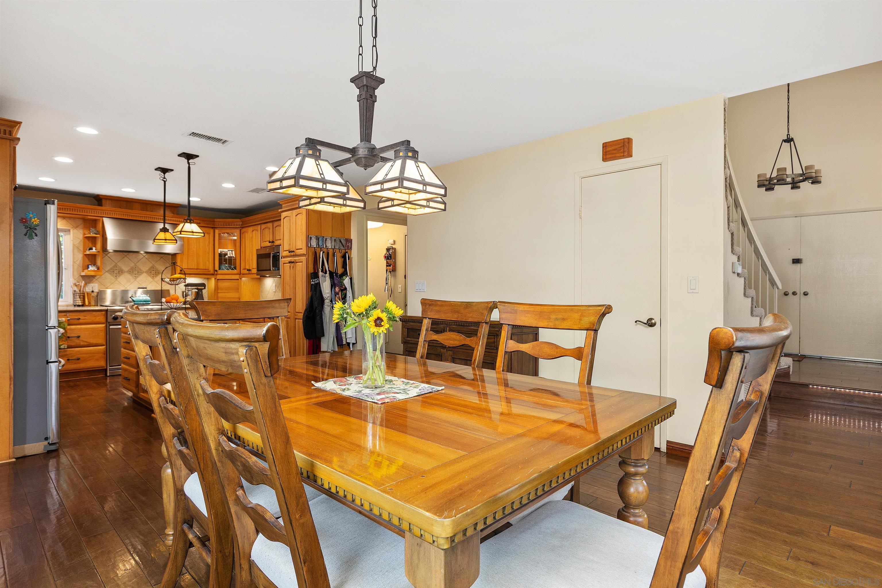 Detail Gallery Image 12 of 32 For 10470  Orozco, San Diego,  CA 92124 - 4 Beds | 2/1 Baths