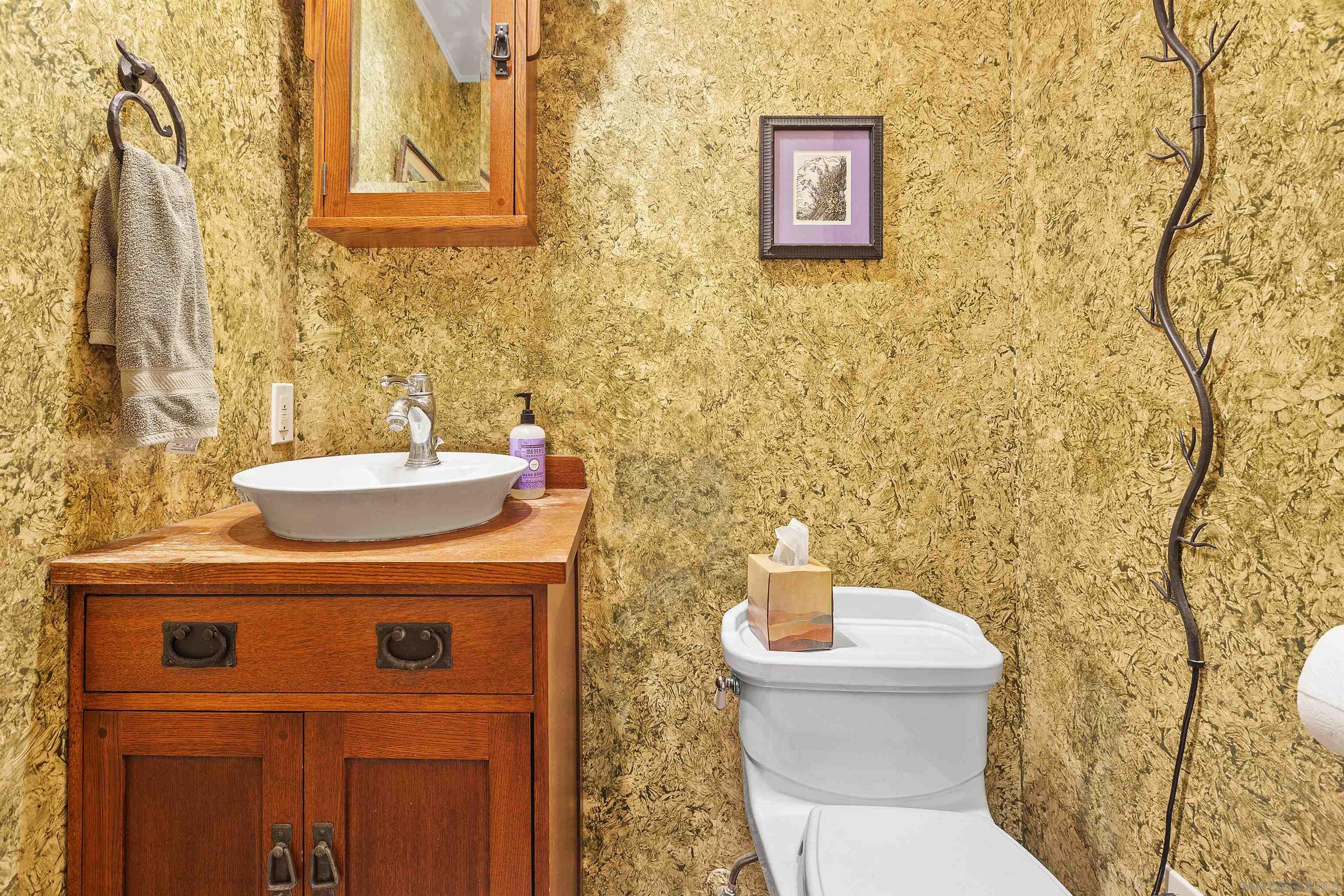 Detail Gallery Image 15 of 32 For 10470  Orozco, San Diego,  CA 92124 - 4 Beds | 2/1 Baths