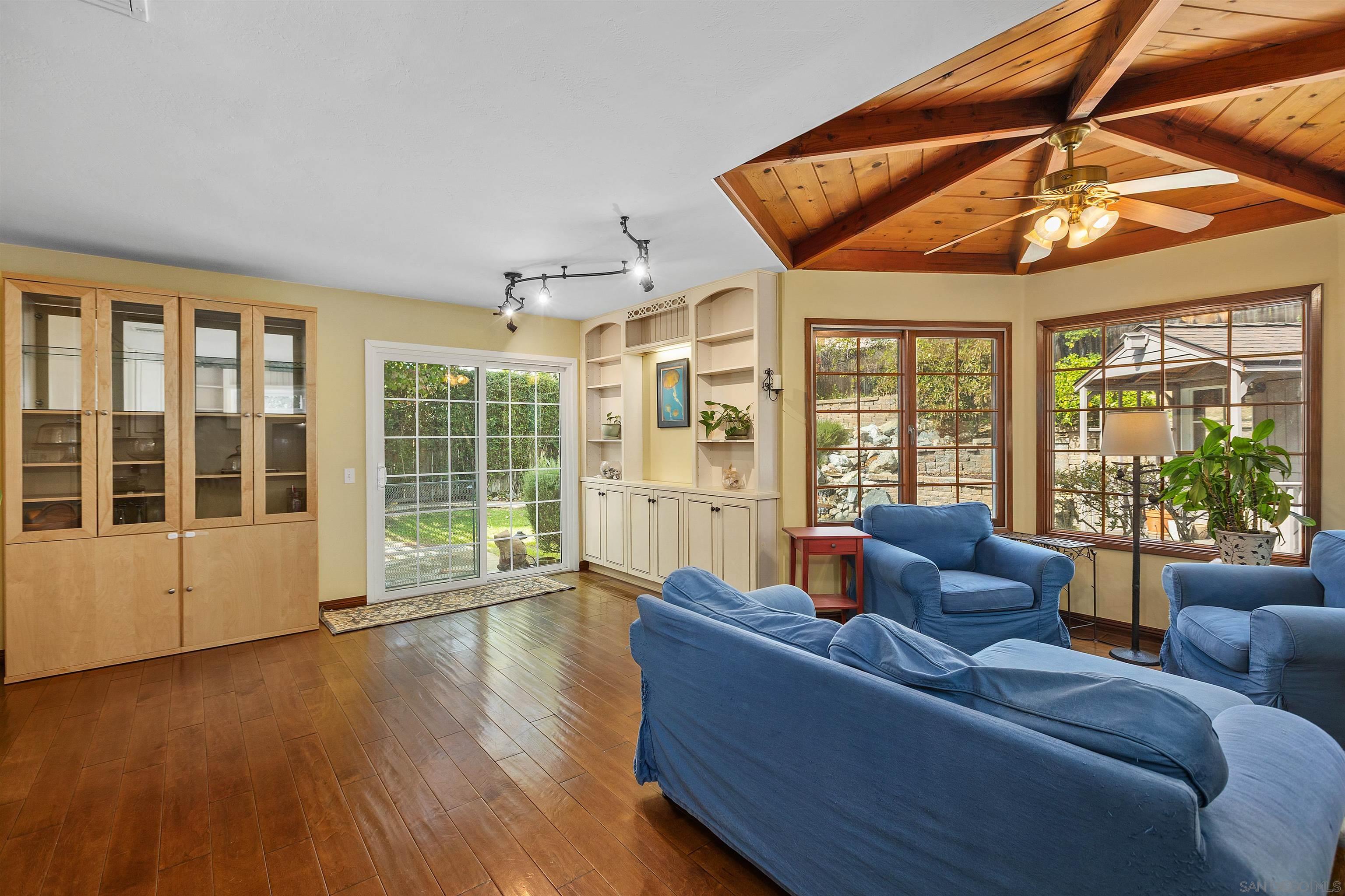 Detail Gallery Image 18 of 32 For 10470  Orozco, San Diego,  CA 92124 - 4 Beds | 2/1 Baths