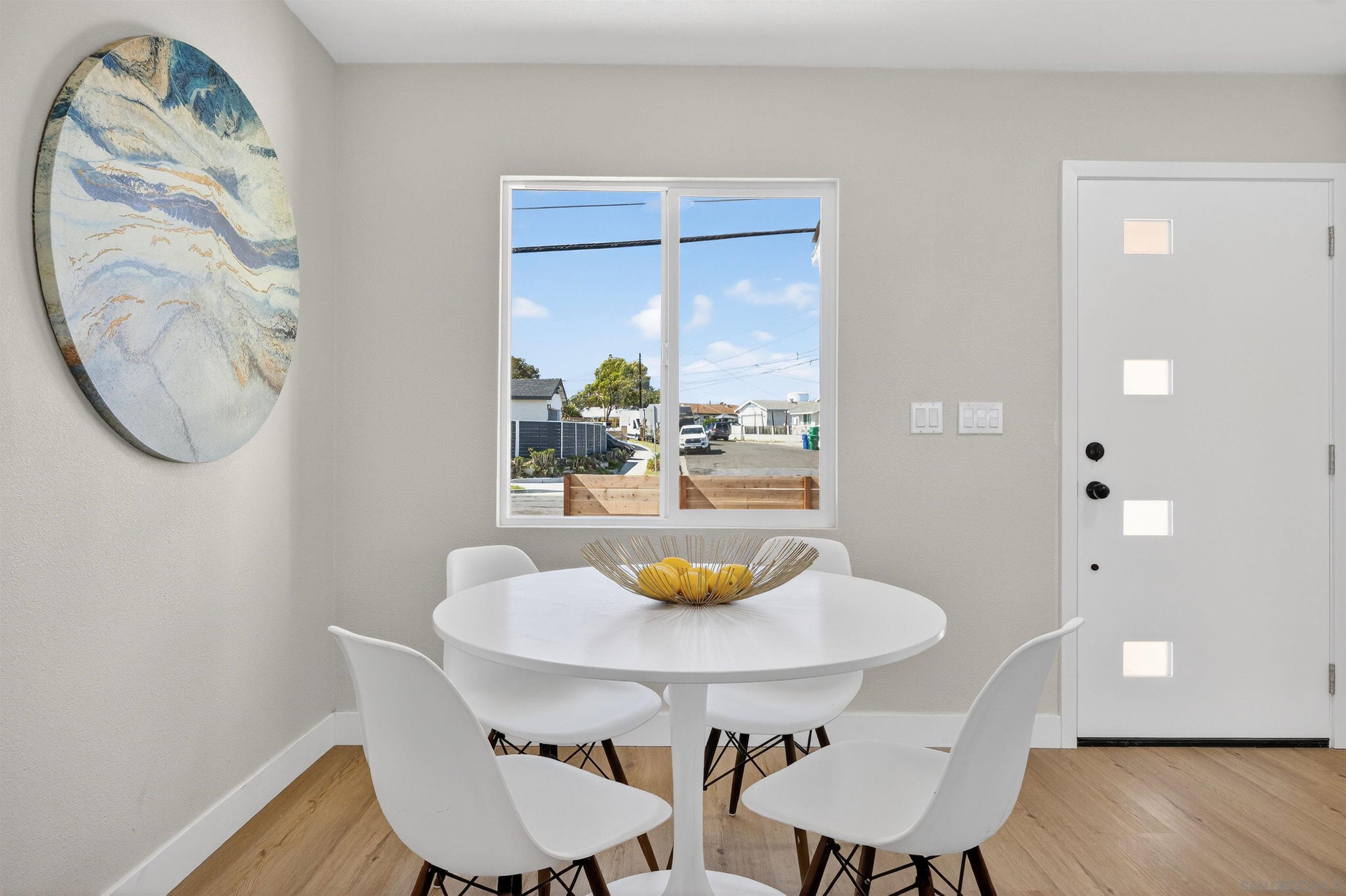 Detail Gallery Image 24 of 43 For 327  Sunswept Street, San Diego,  CA 92114 - 3 Beds | 2 Baths