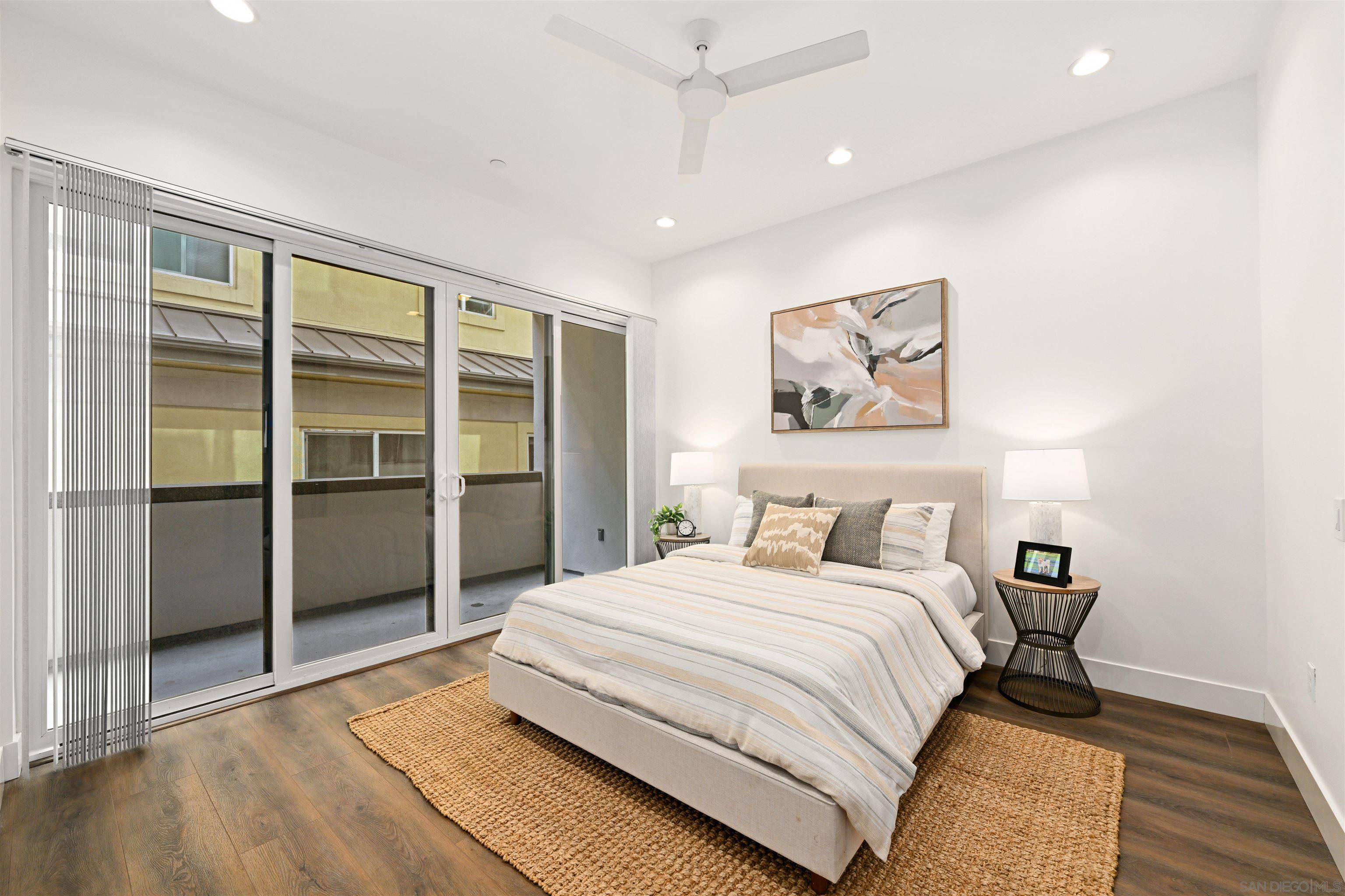 Detail Gallery Image 4 of 30 For 4079  1st Ave  #4,  San Diego,  CA 92103 - 3 Beds | 2/1 Baths