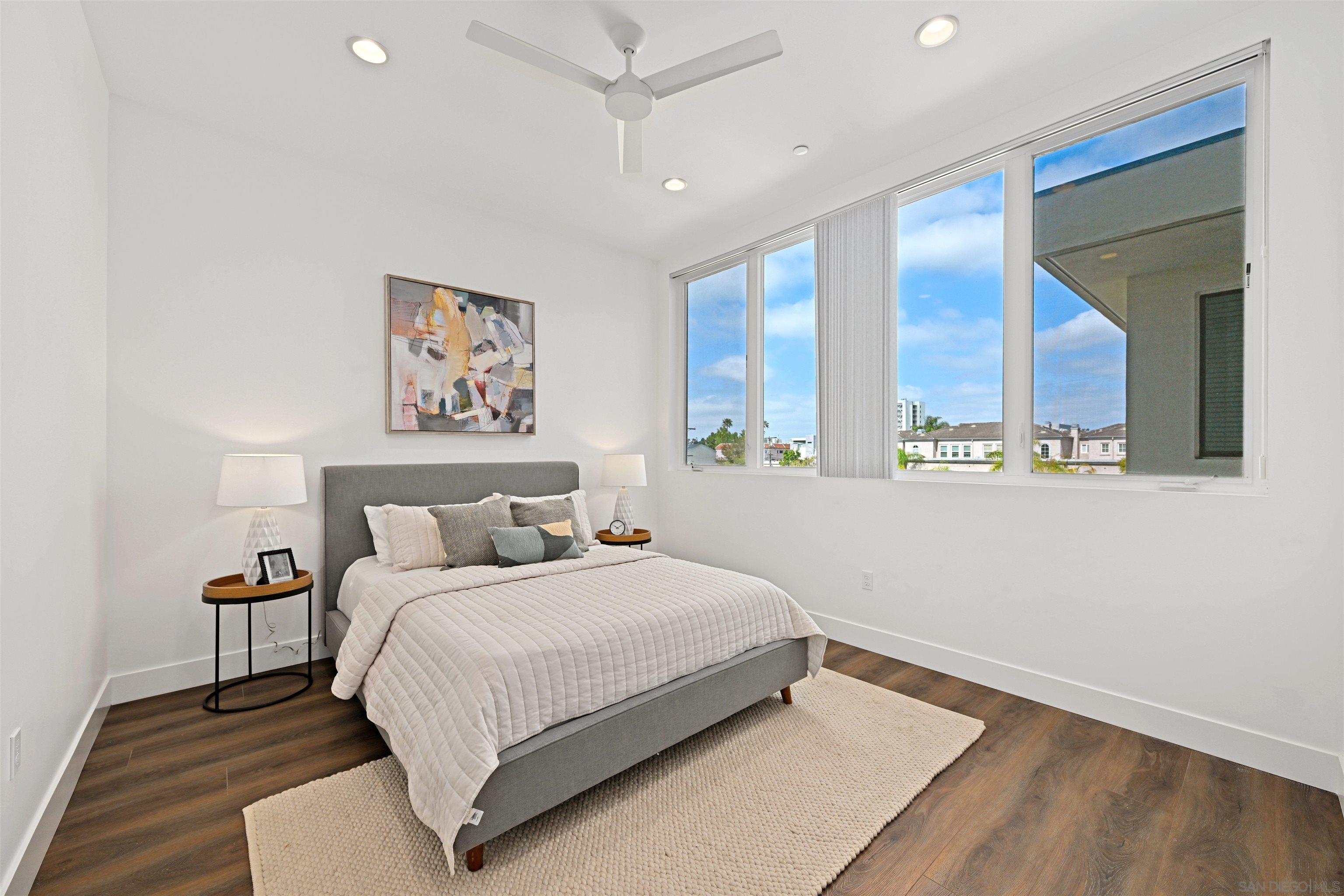 Detail Gallery Image 8 of 30 For 4079  1st Ave  #4,  San Diego,  CA 92103 - 3 Beds | 2/1 Baths