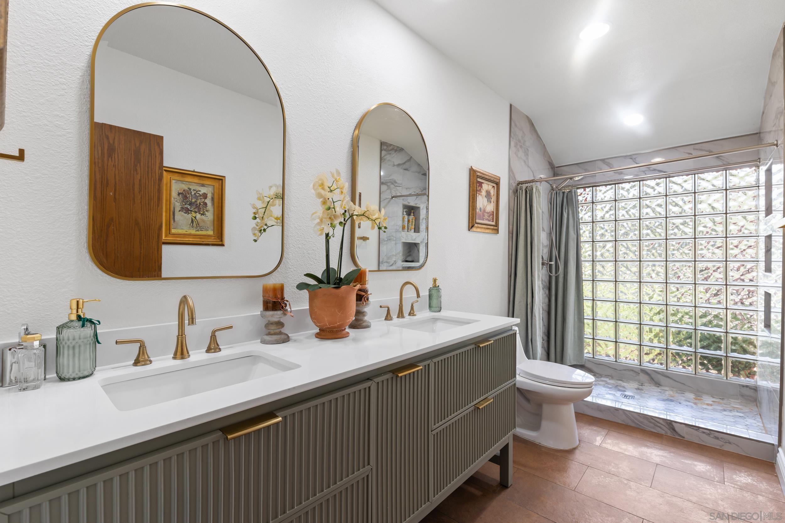 Detail Gallery Image 22 of 37 For 16257  Oak Creek Trl, Poway,  CA 92064 - 4 Beds | 2/1 Baths