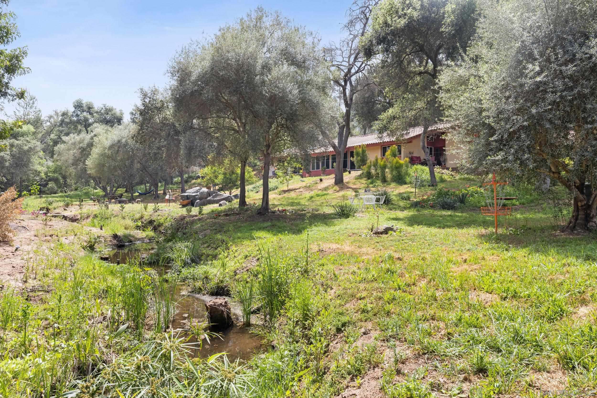 Detail Gallery Image 29 of 37 For 16257  Oak Creek Trl, Poway,  CA 92064 - 4 Beds | 2/1 Baths