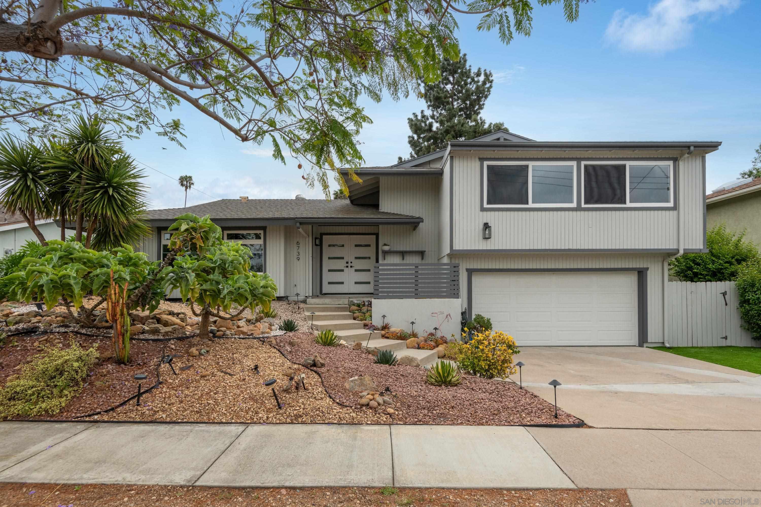 Front Image Thumbnail for SD260007673