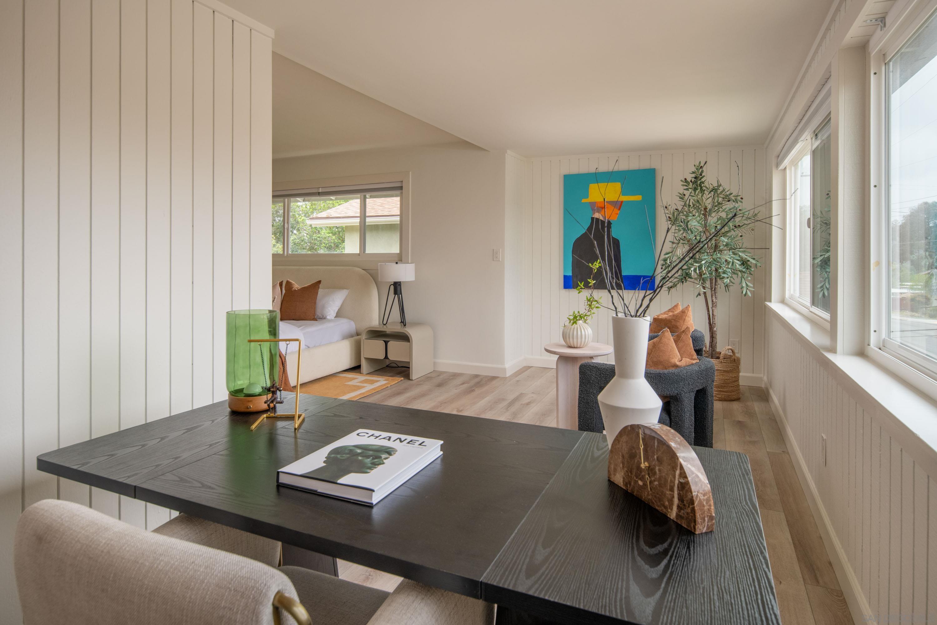 Detail Gallery Image 12 of 28 For 6739  Green Gables Ave, San Diego,  CA 92119 - 4 Beds | 3 Baths