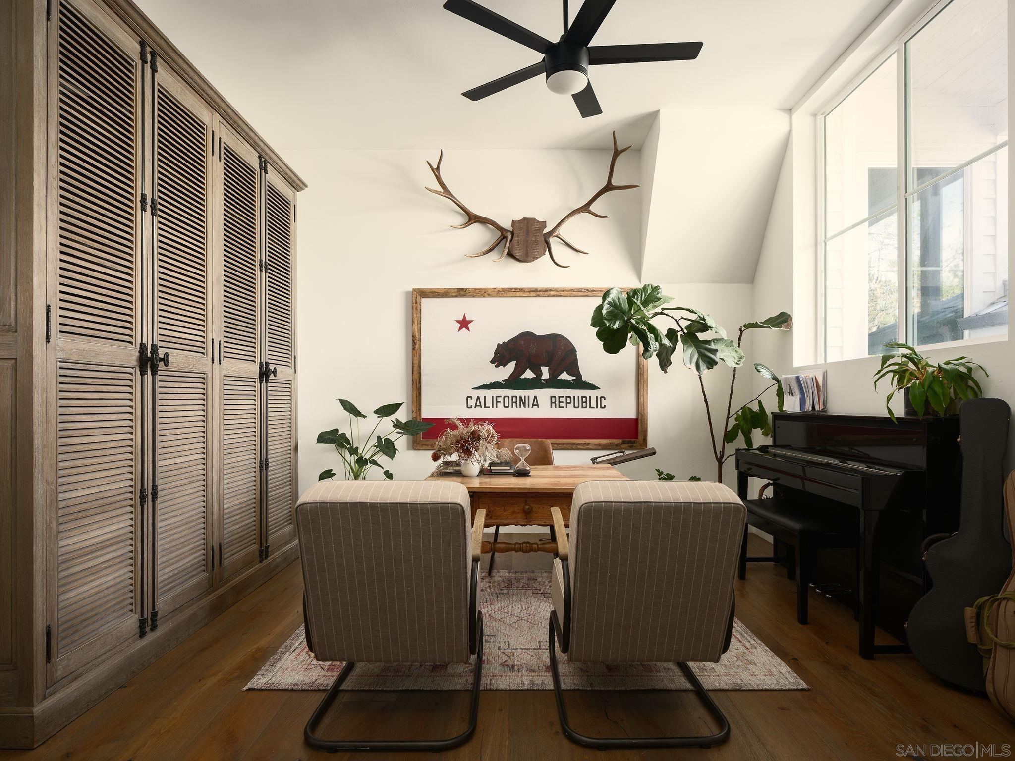 Detail Gallery Image 12 of 47 For 9777  Grosalia Avenue, La Mesa,  CA 91941 - 4 Beds | 3 Baths