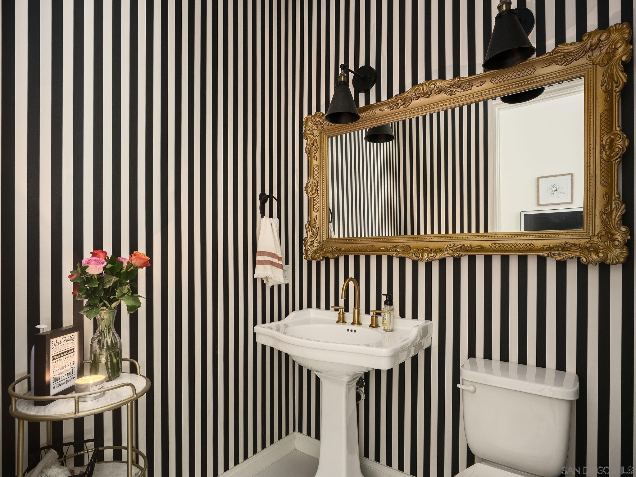 Detail Gallery Image 22 of 47 For 9777  Grosalia Avenue, La Mesa,  CA 91941 - 4 Beds | 3 Baths