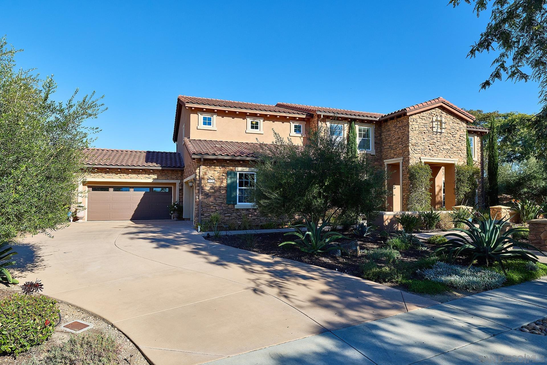 Detail Gallery Image 41 of 45 For 15792  via Santa Pradera, San Diego,  CA 92131 - 6 Beds | 5/1 Baths