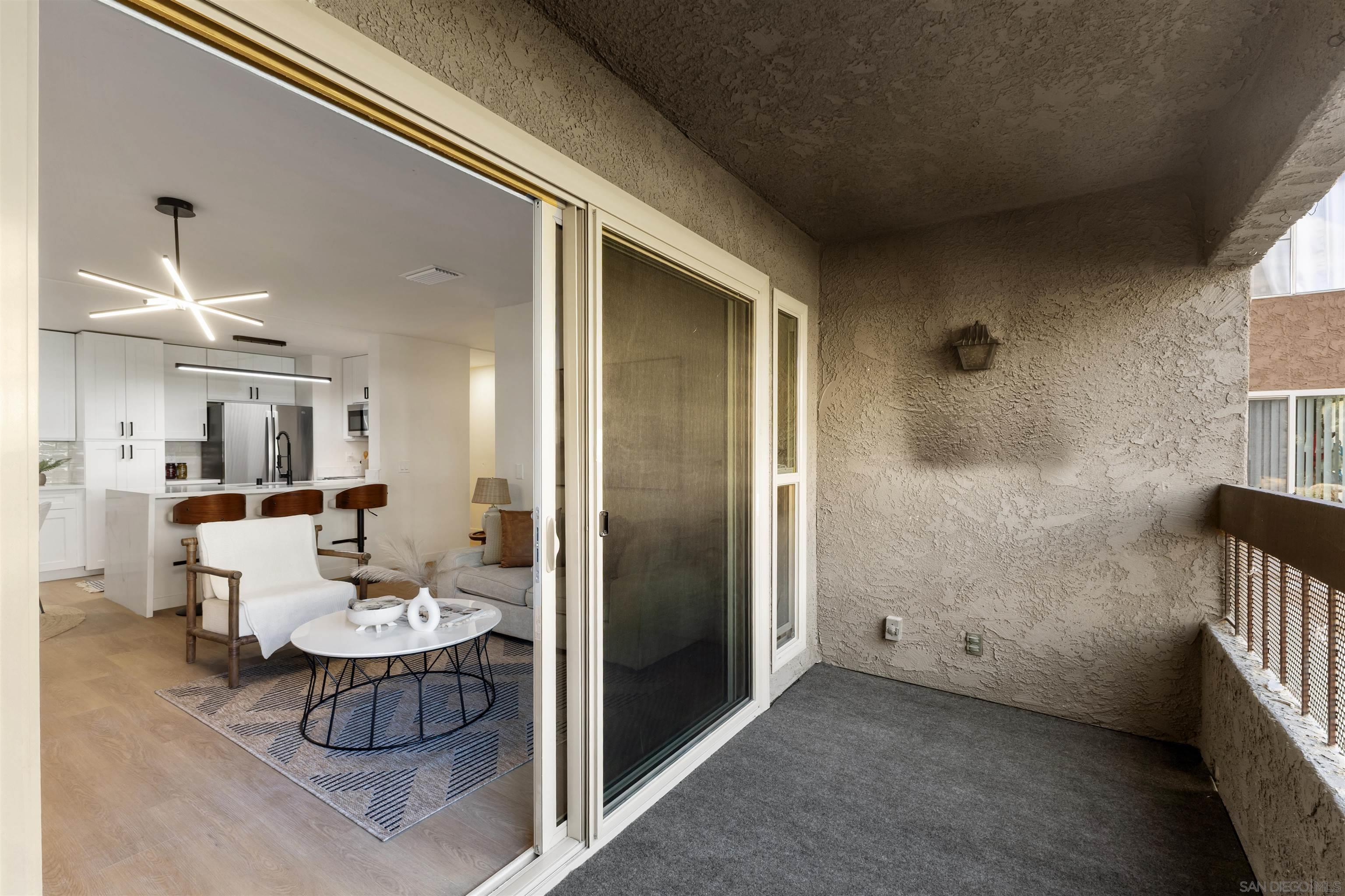 Detail Gallery Image 15 of 21 For 10225  Caminito Cuervo  #125,  San Diego,  CA 92108 - 2 Beds | 2 Baths