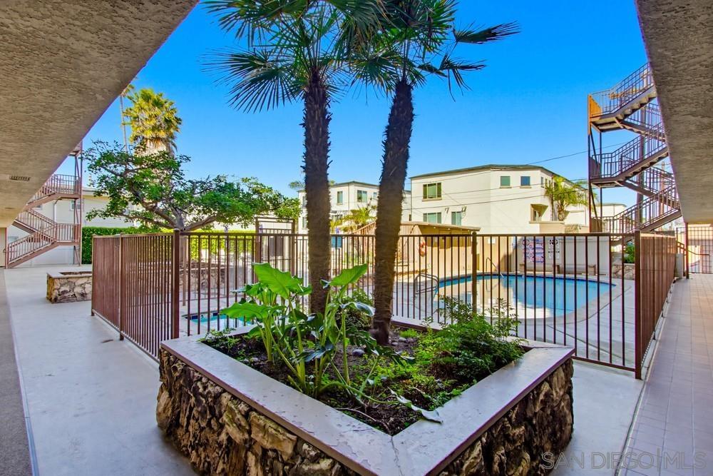 Detail Gallery Image 23 of 35 For 4667  Ocean Blvd  #306,  San Diego,  CA 92109 - 1 Beds | 1 Baths