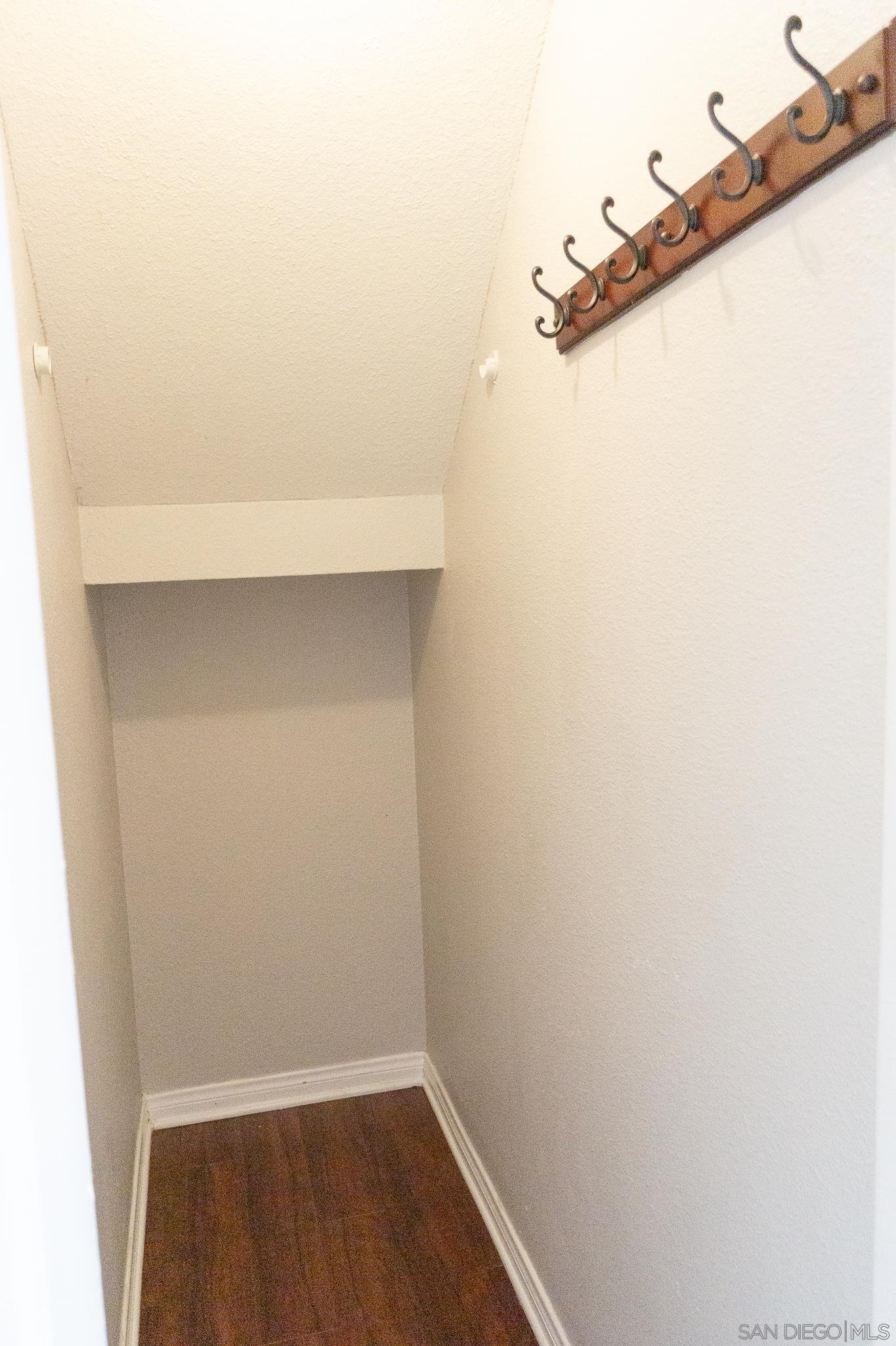 Detail Gallery Image 17 of 34 For 4219  Felton  #2,  San Diego,  CA 92104 - 3 Beds | 2/1 Baths