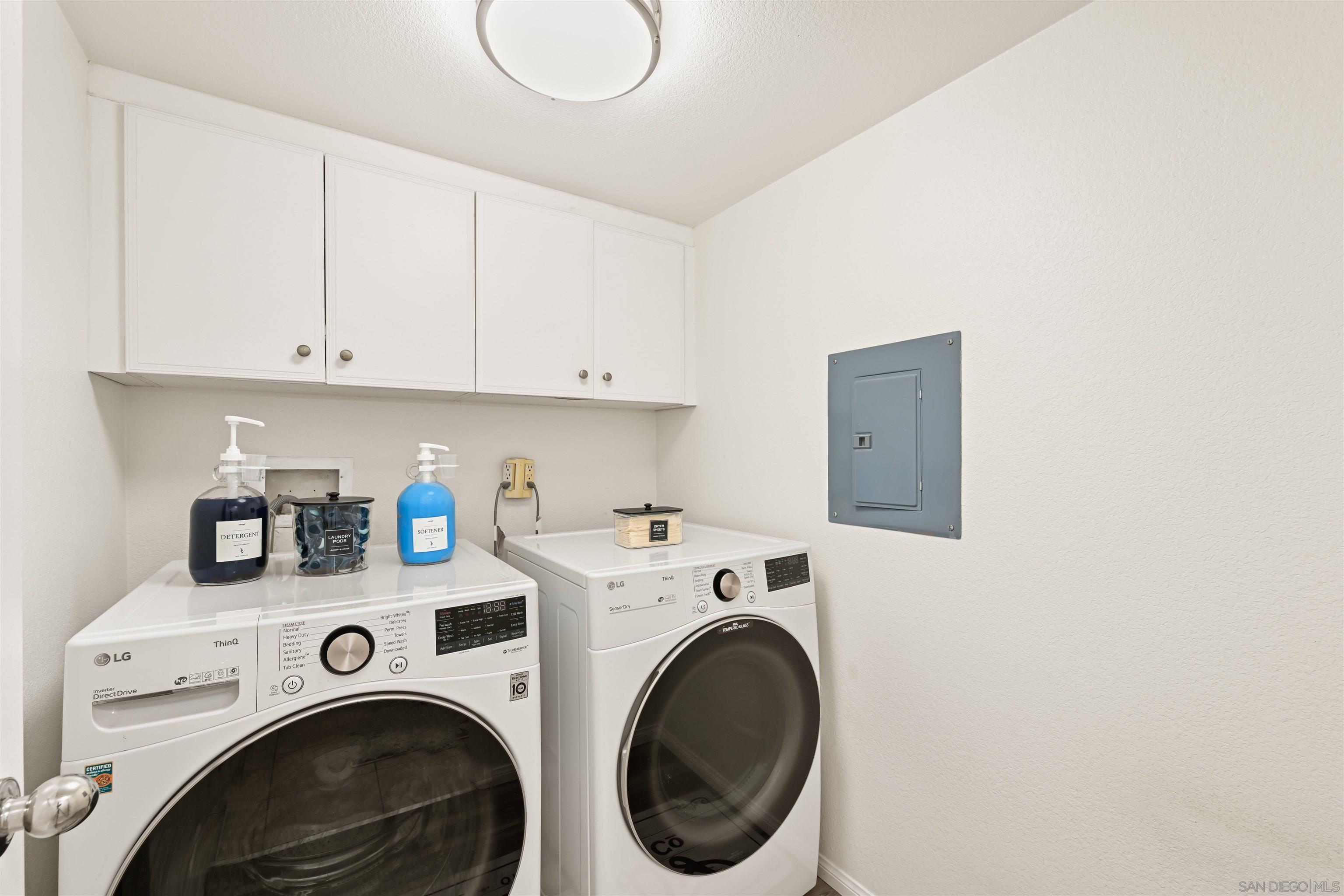 Detail Gallery Image 22 of 31 For 8806  Appleblossom  #6,  Santee,  CA 92071 - 4 Beds | 4 Baths