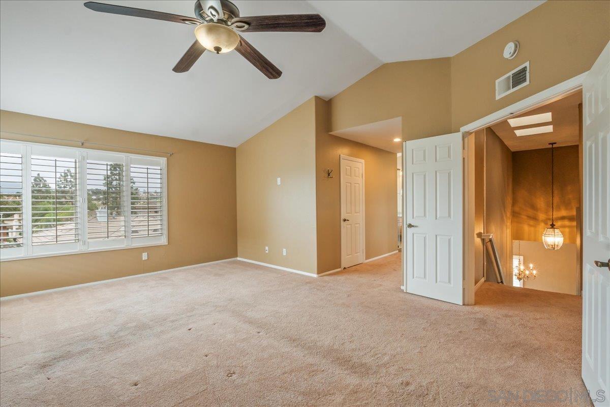 Detail Gallery Image 24 of 55 For 18215  High Mesa Ct, San Diego,  CA 92127 - 4 Beds | 2/1 Baths