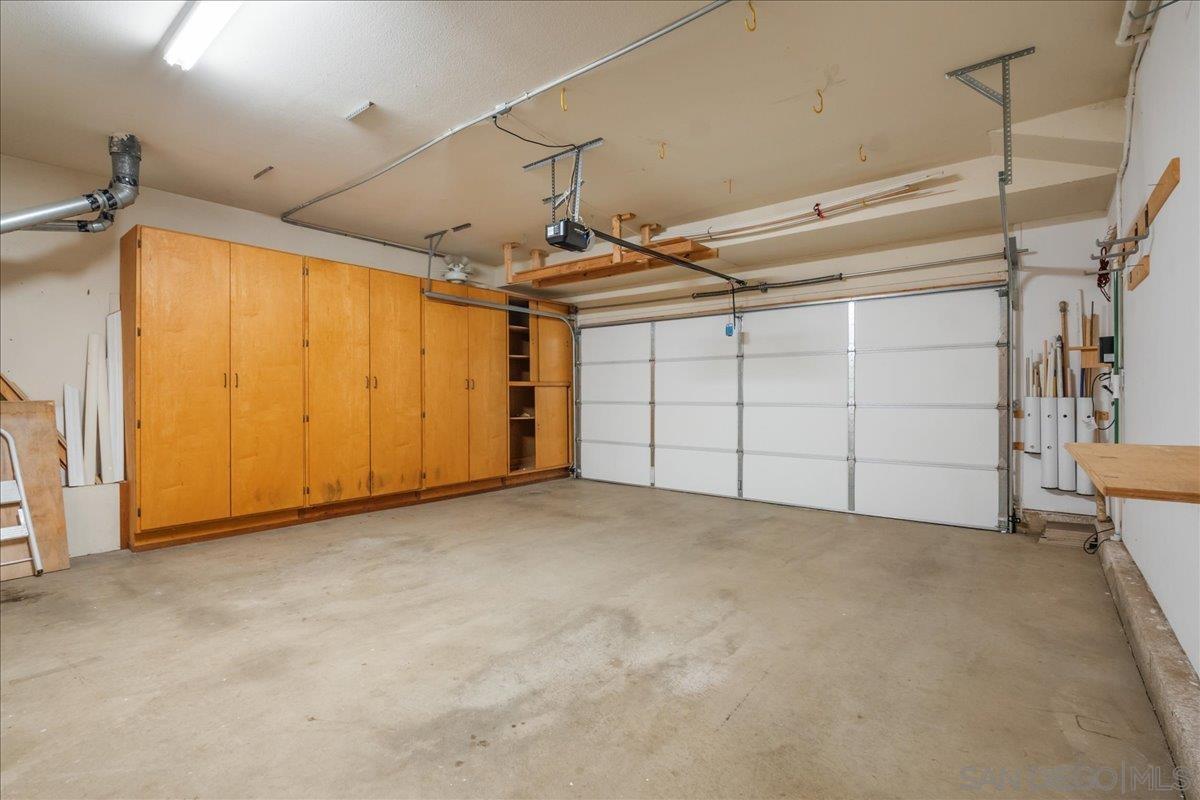 Detail Gallery Image 35 of 55 For 18215  High Mesa Ct, San Diego,  CA 92127 - 4 Beds | 2/1 Baths