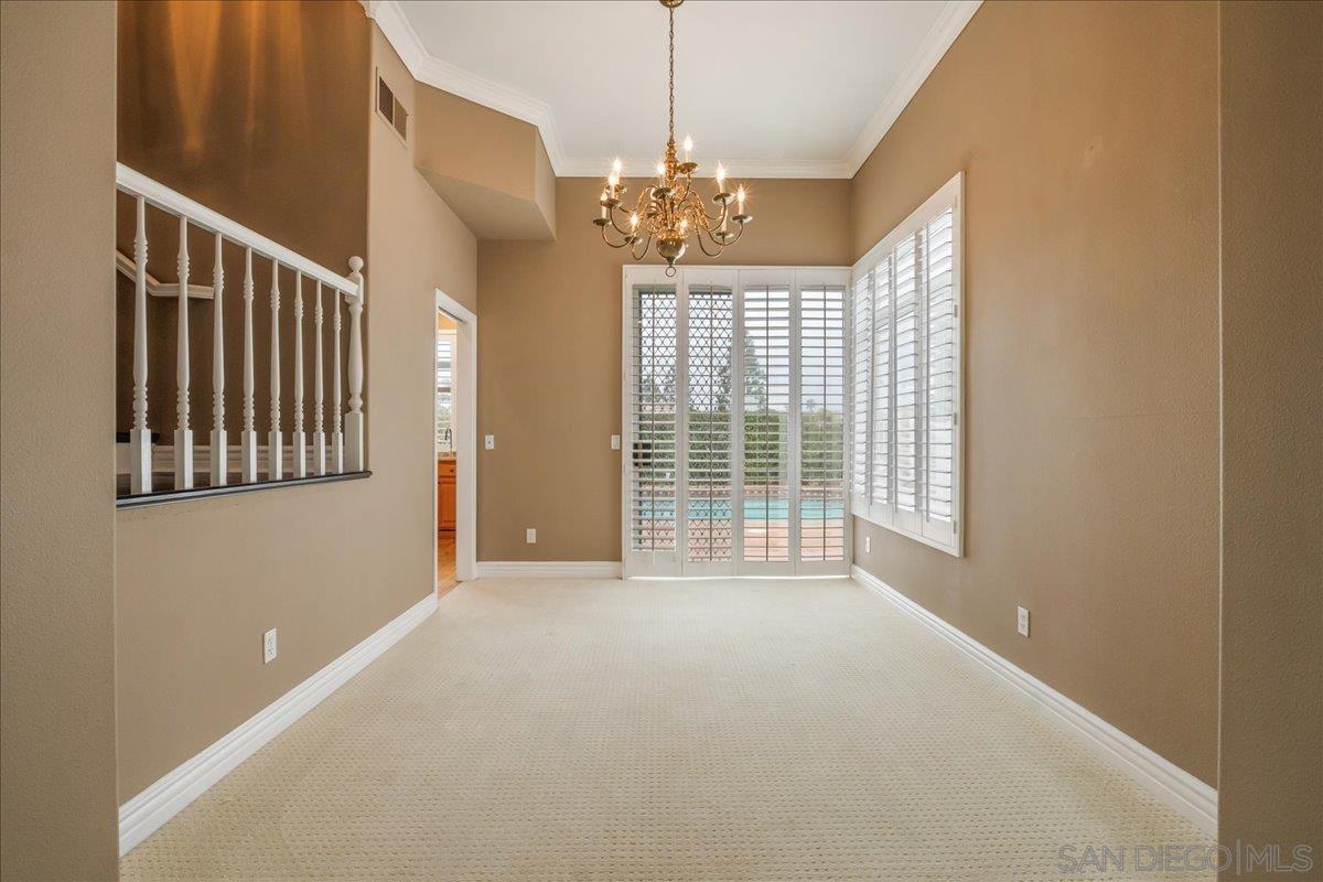 Detail Gallery Image 9 of 55 For 18215  High Mesa Ct, San Diego,  CA 92127 - 4 Beds | 2/1 Baths